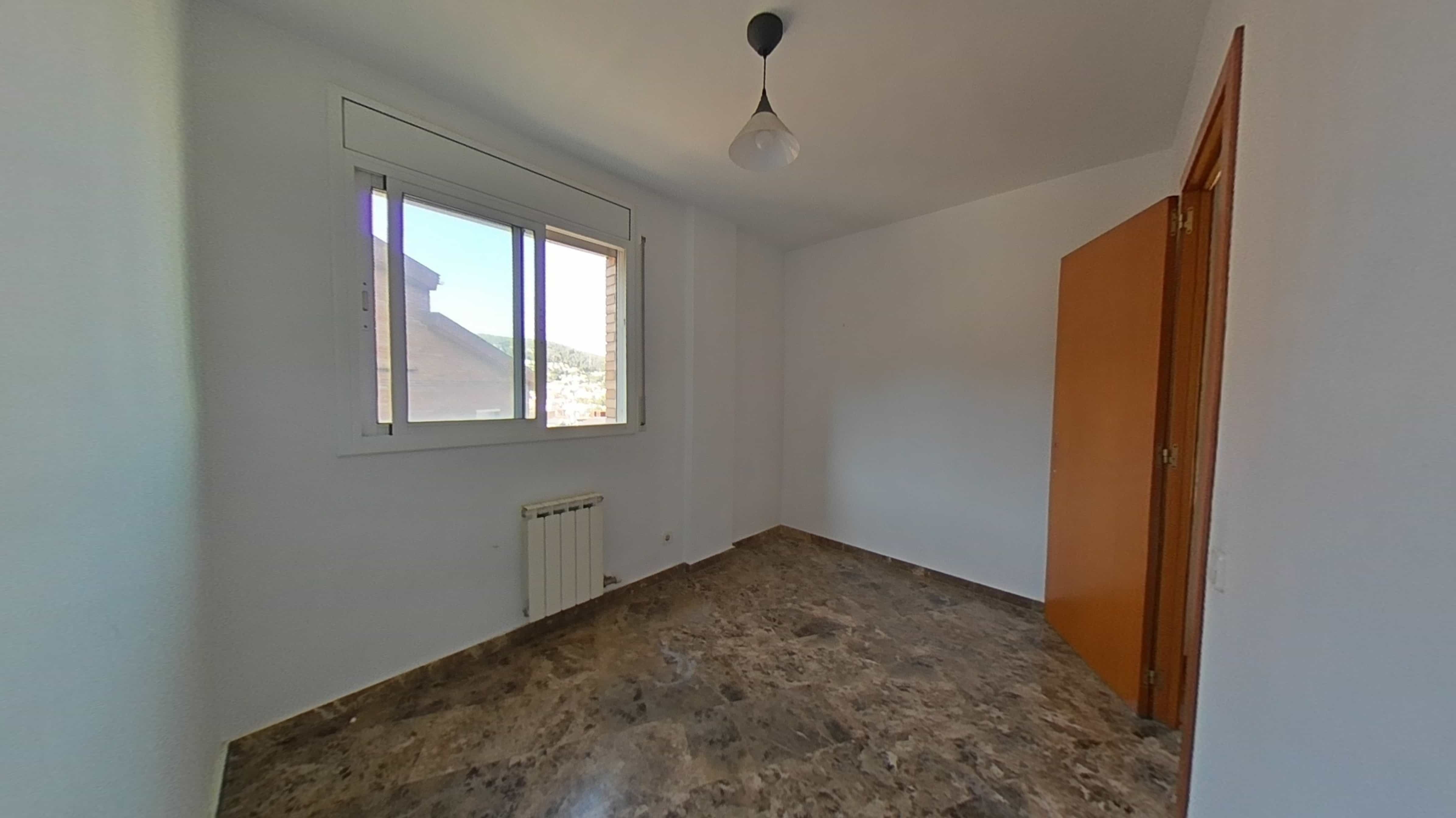 Piso en venta en calle Poeta Lopez Pico