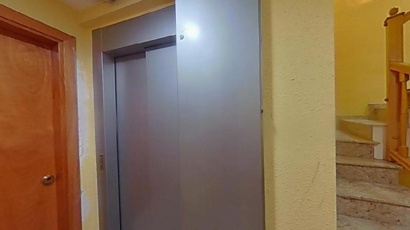 Piso en venta en calle Poeta Lopez Pico