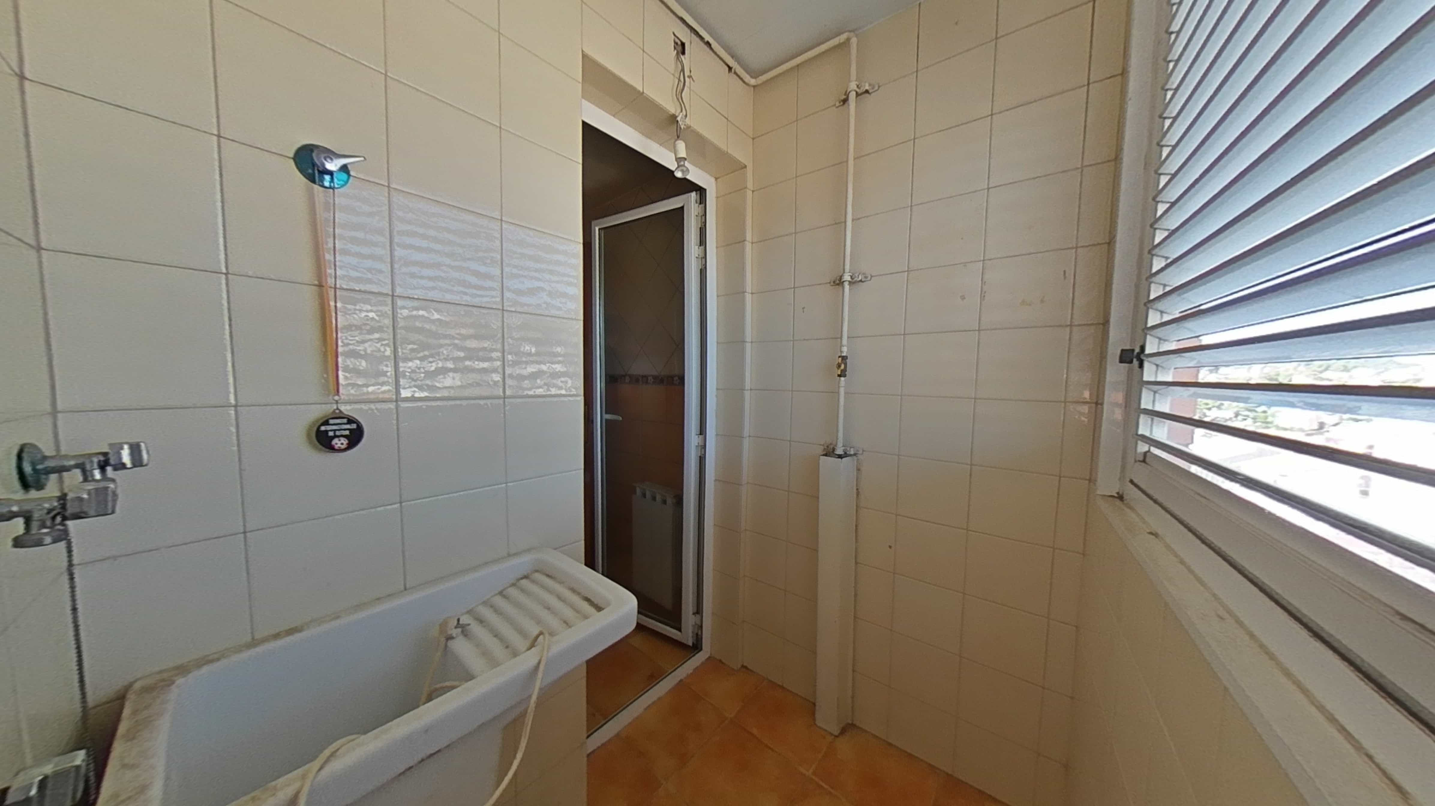 Piso en venta en calle Poeta Lopez Pico
