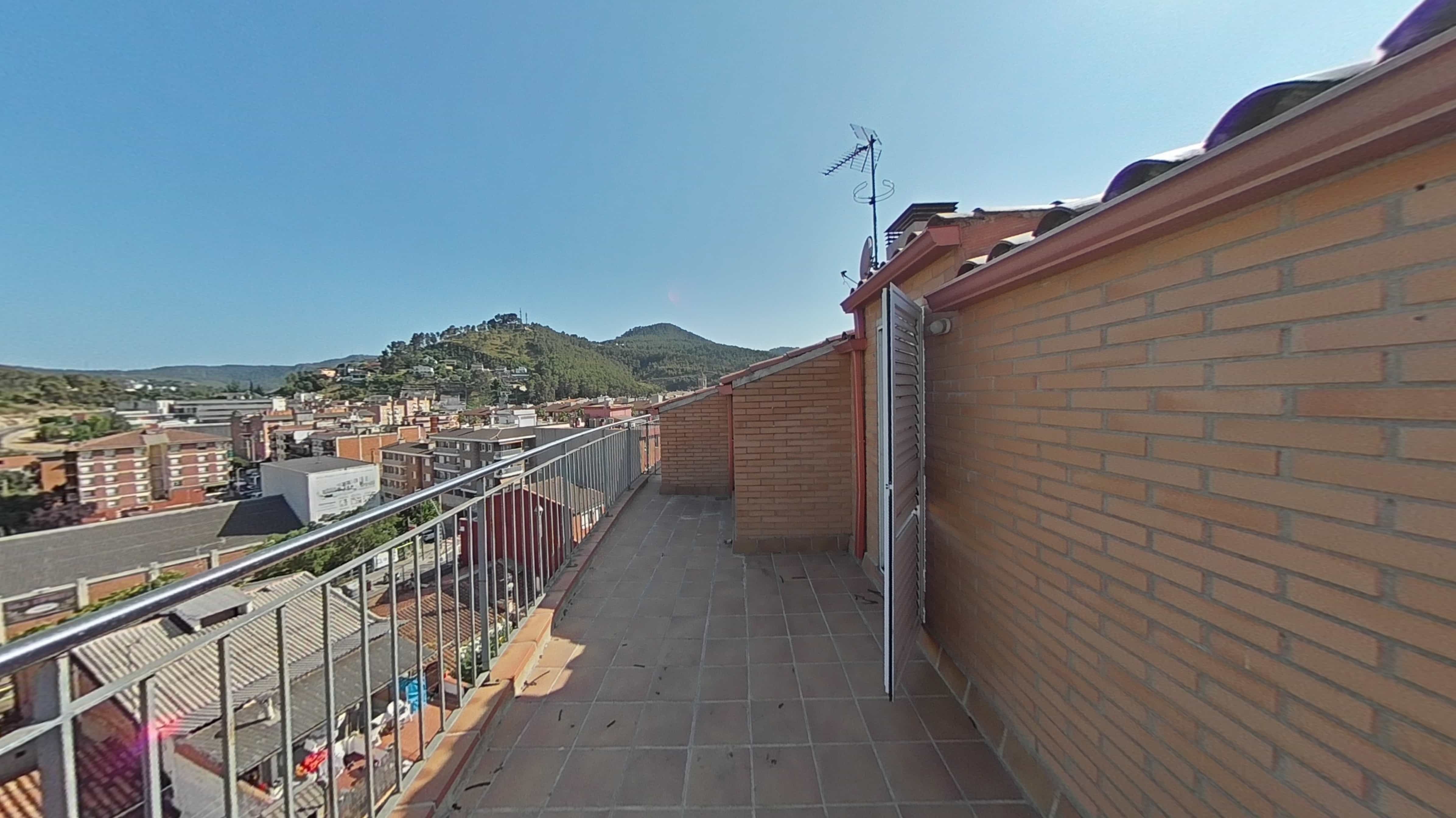 Piso en venta en calle Poeta Lopez Pico