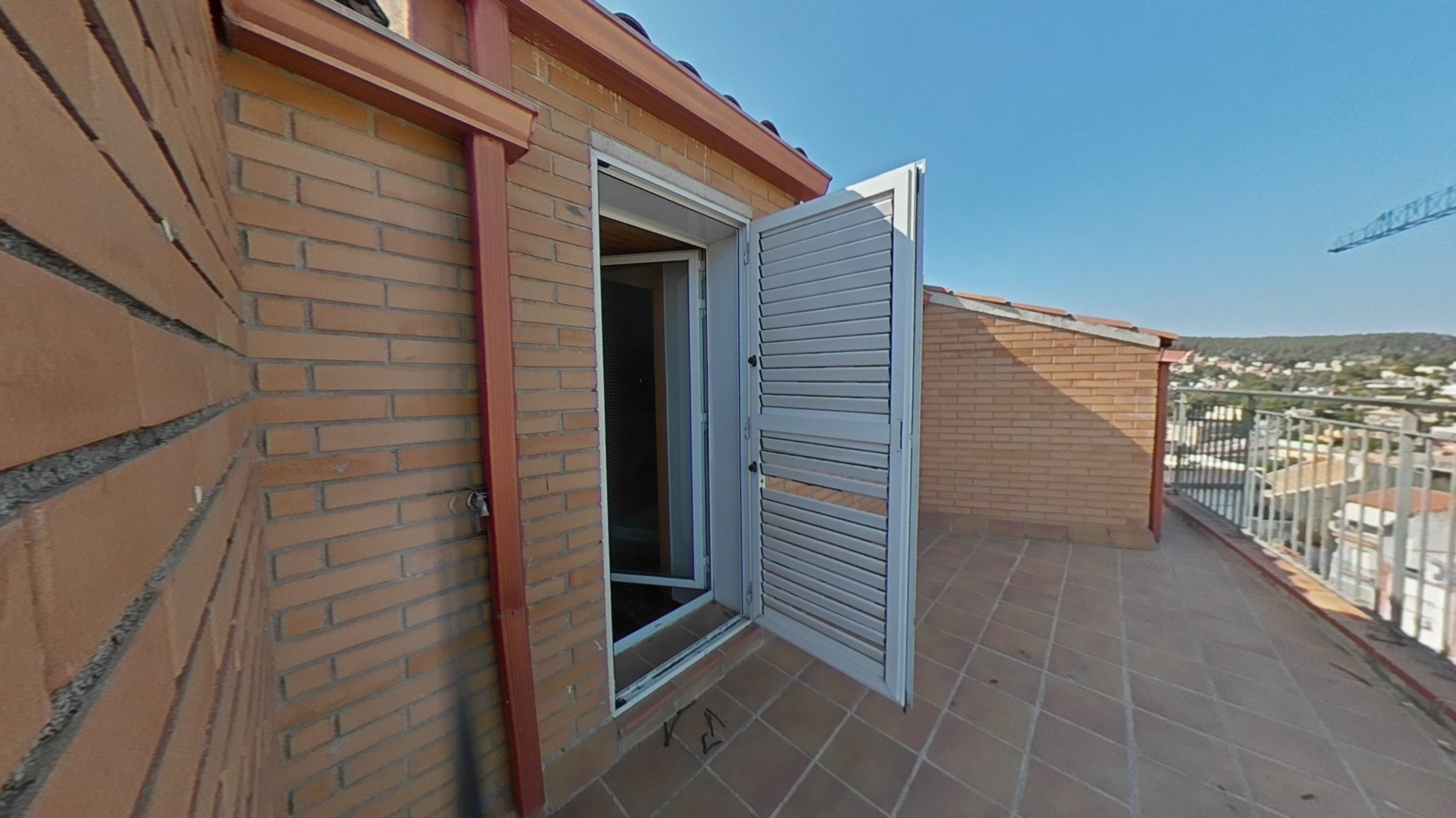 Piso en venta en calle Poeta Lopez Pico