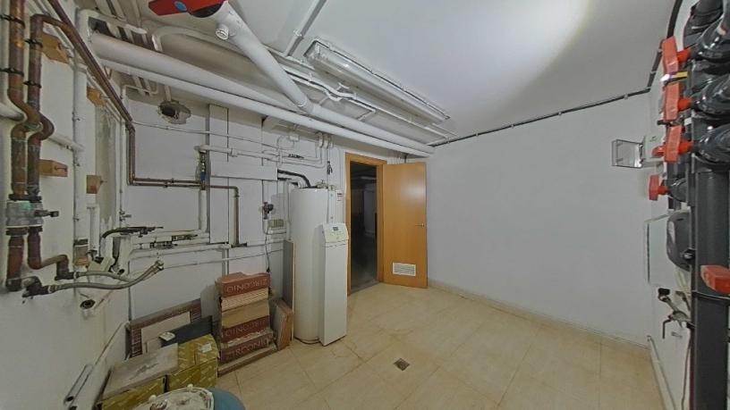 Chalet adosado en venta en calle Lurdes