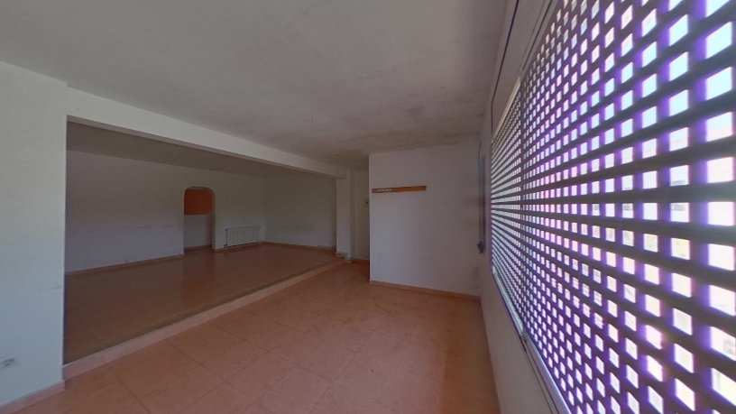 Chalet adosado en venta en calle Sant Miquel