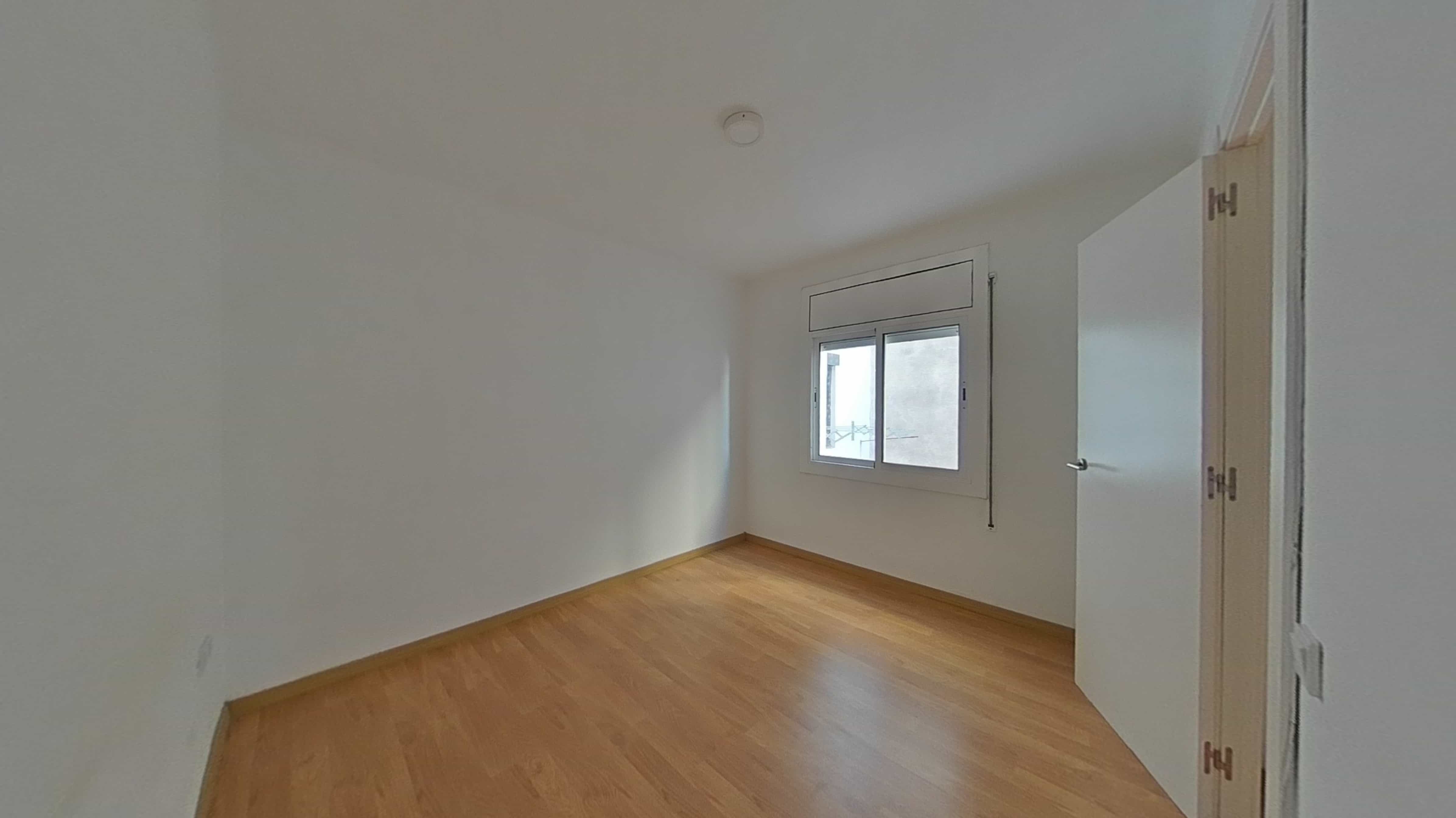 Flat for sale in calle Taronger