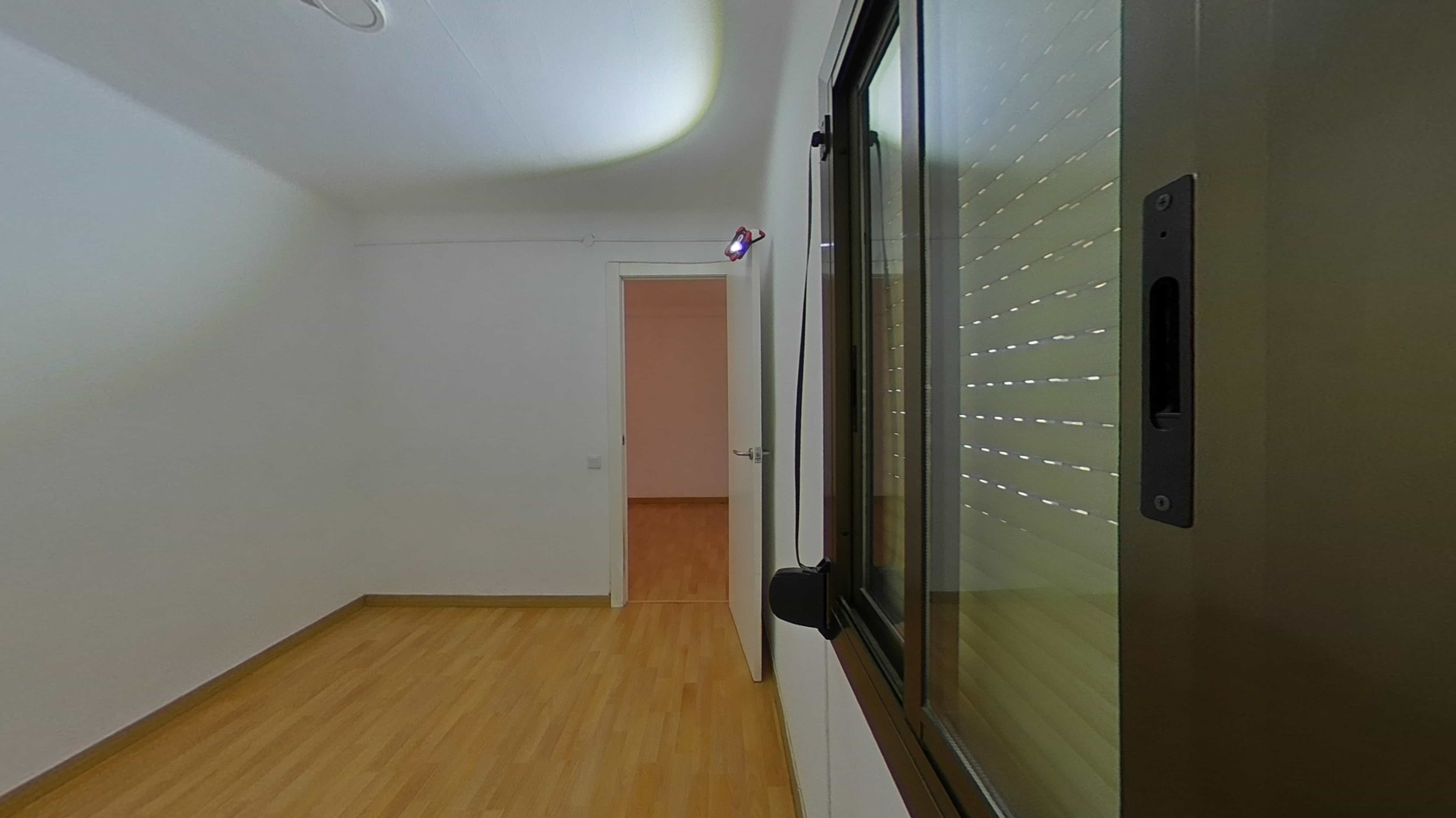 Flat for sale in calle Taronger