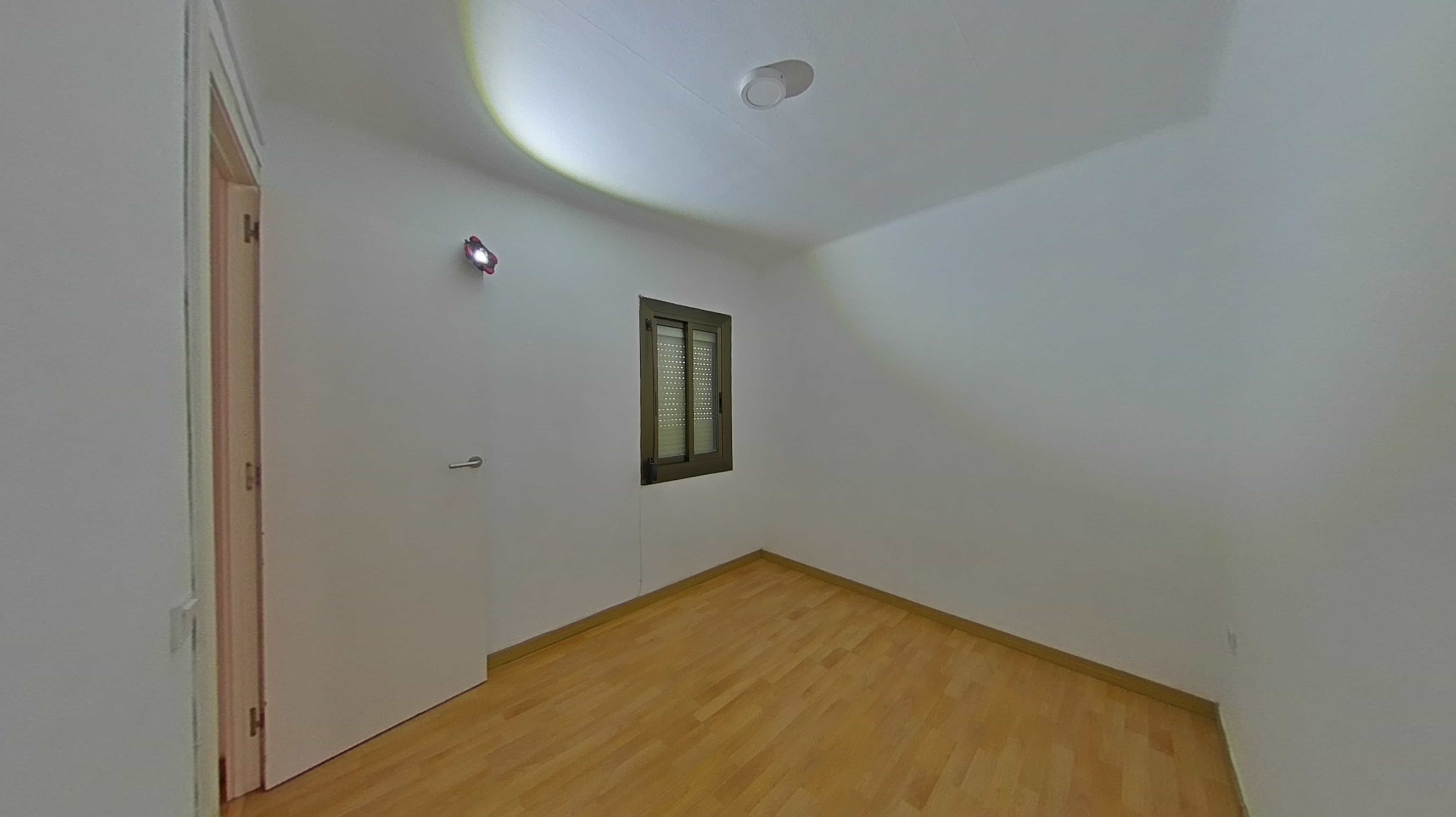 Flat for sale in calle Taronger