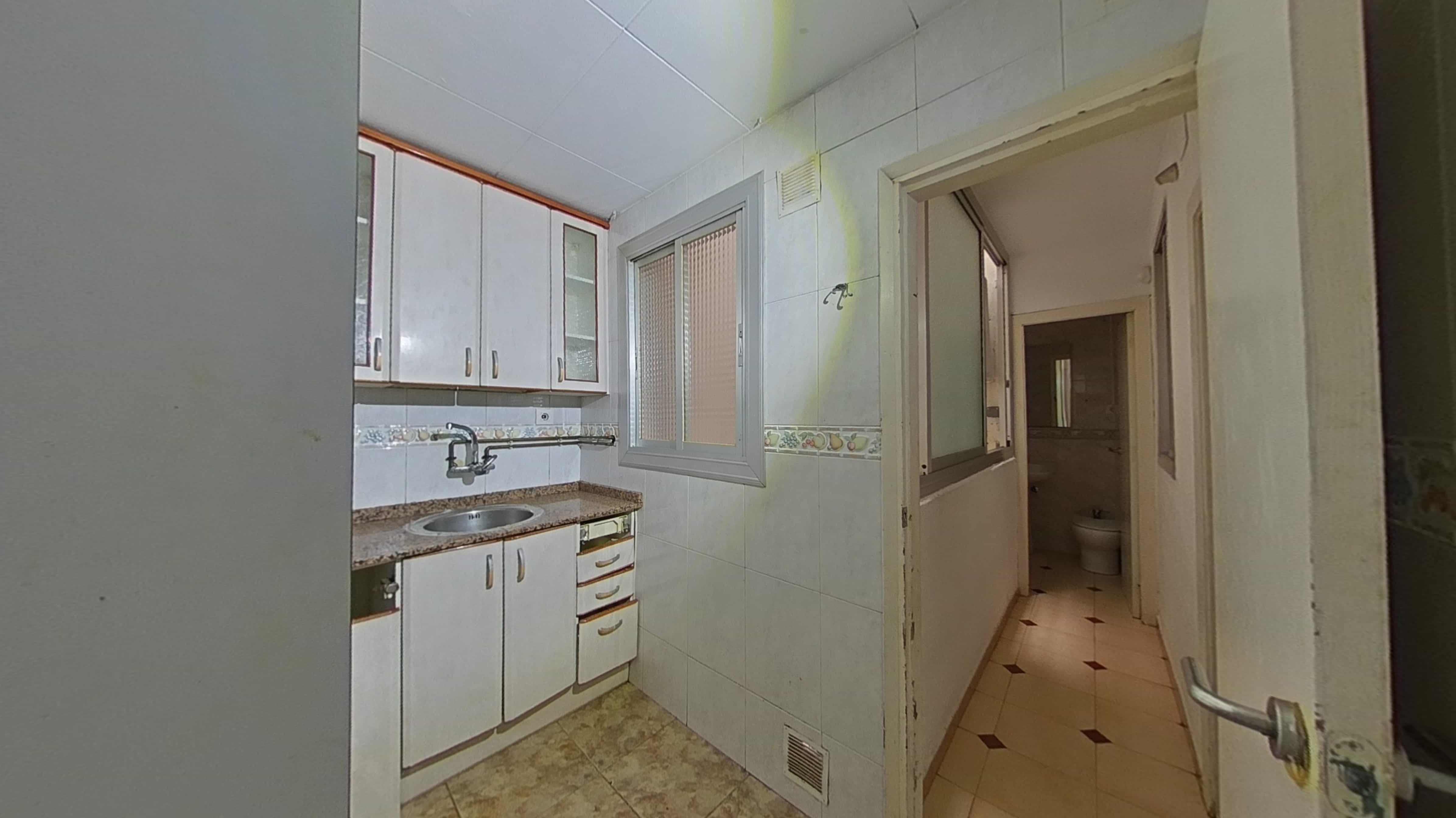 Flat for sale in calle Pablo Iglesias