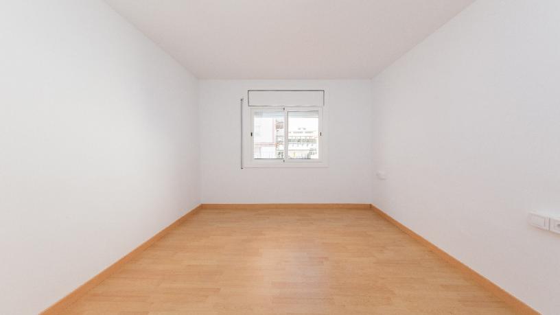 Piso en venta en calle Pintor Rosales