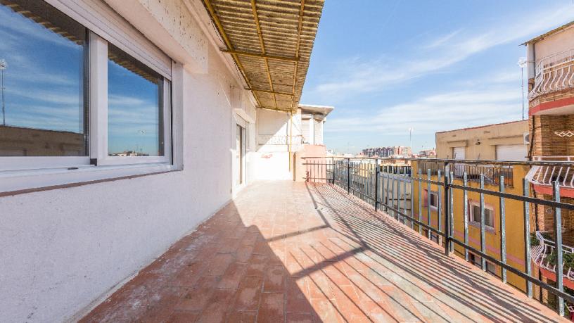 Piso en venta en calle Pintor Rosales