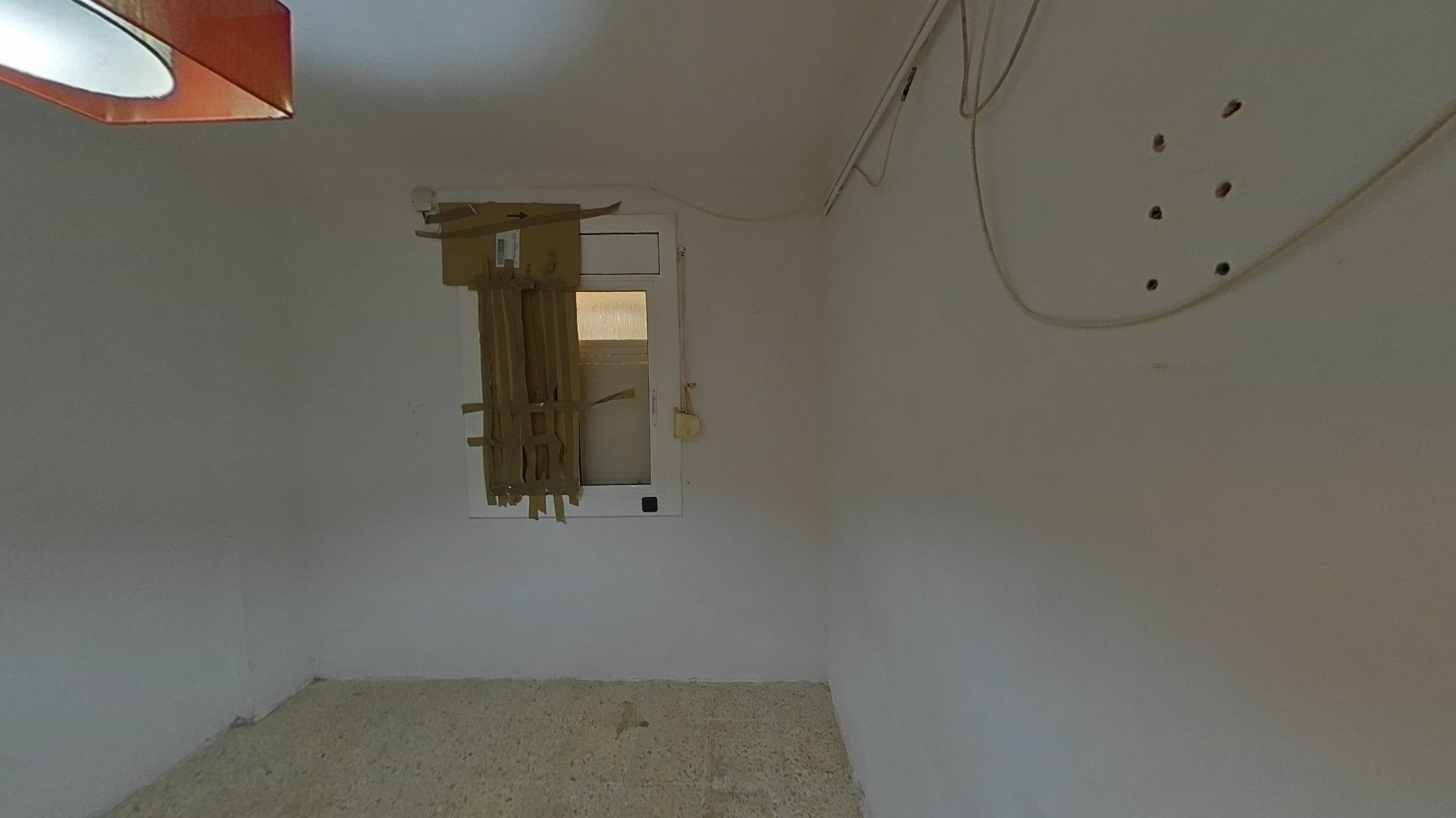 Piso en venta en calle Guasch