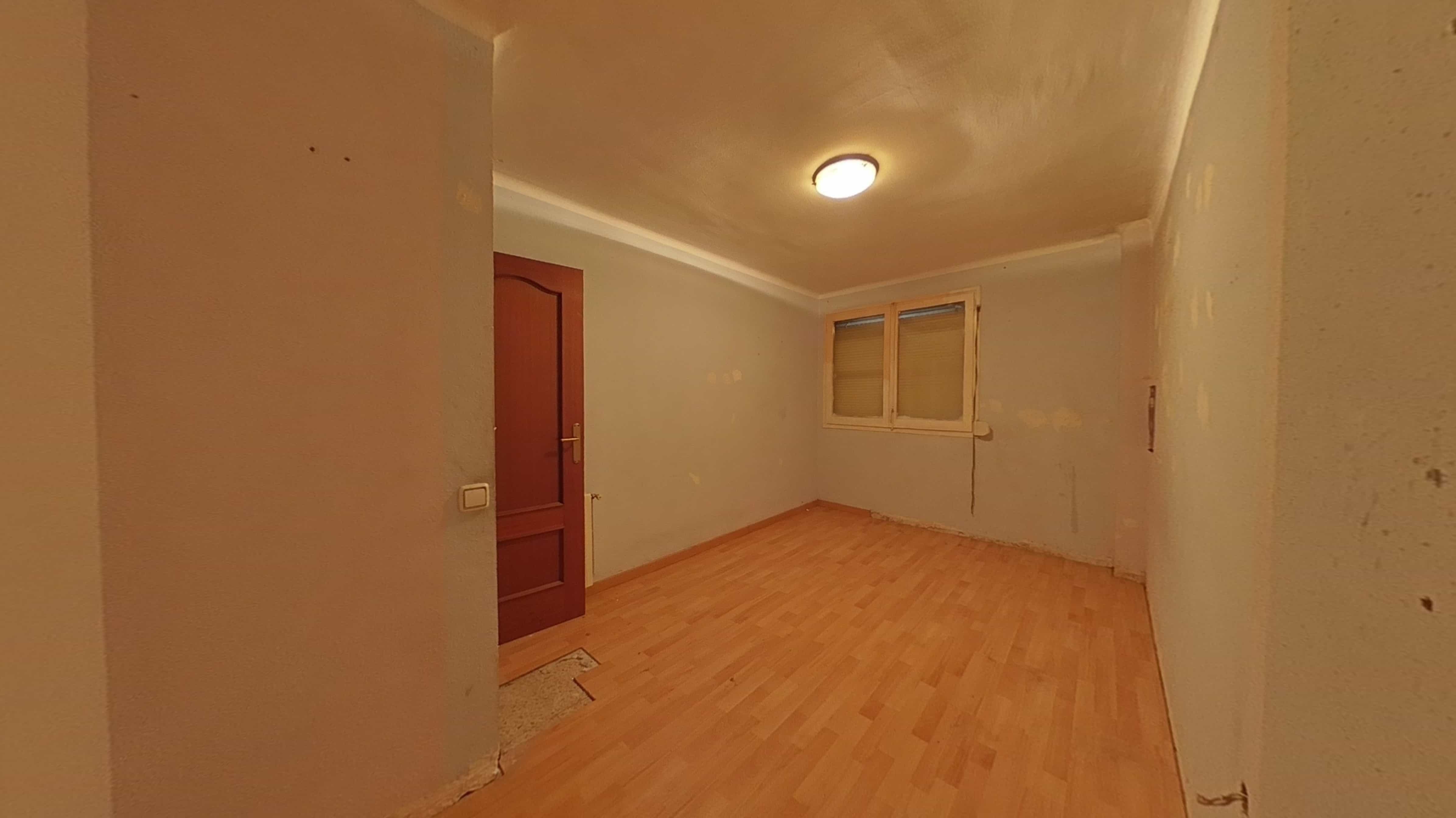 Piso en venta en calle Guasch