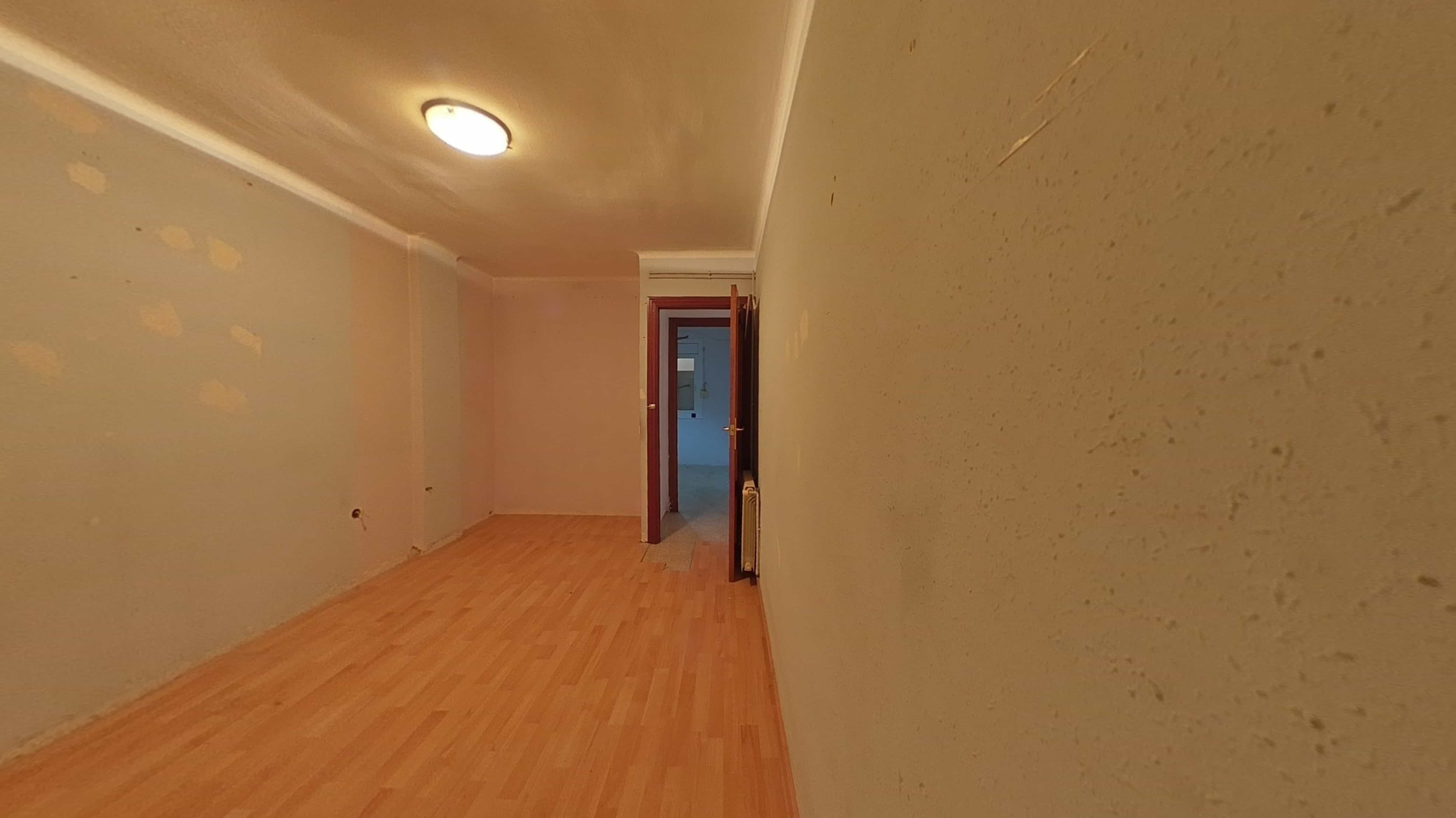 Piso en venta en calle Guasch