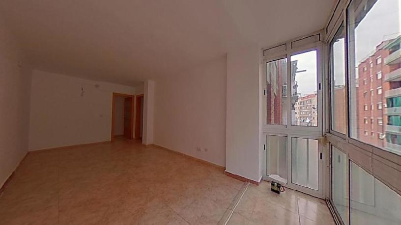 Piso en venta en calle Vallespir