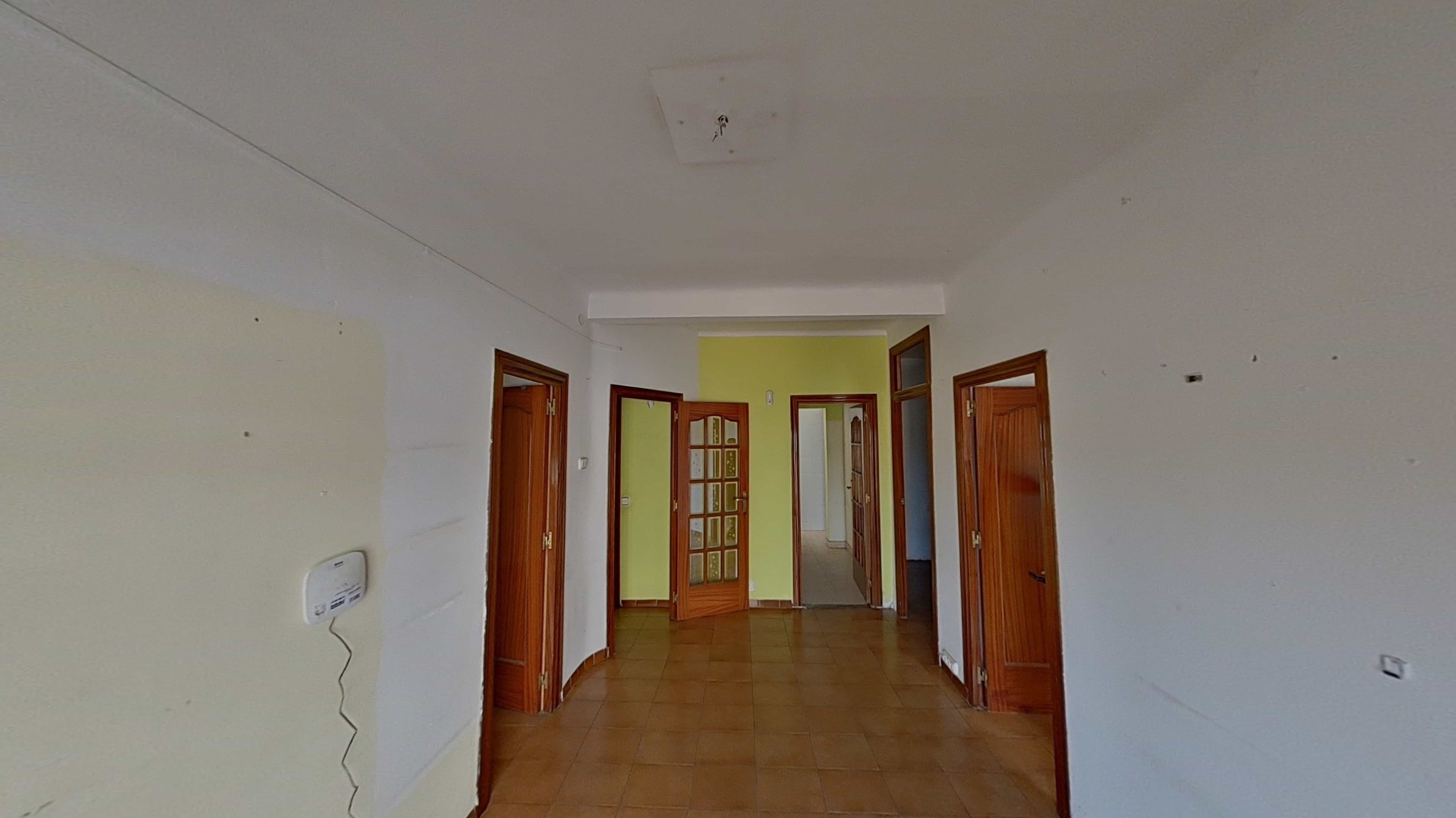 Piso en venta en calle Batllori 3