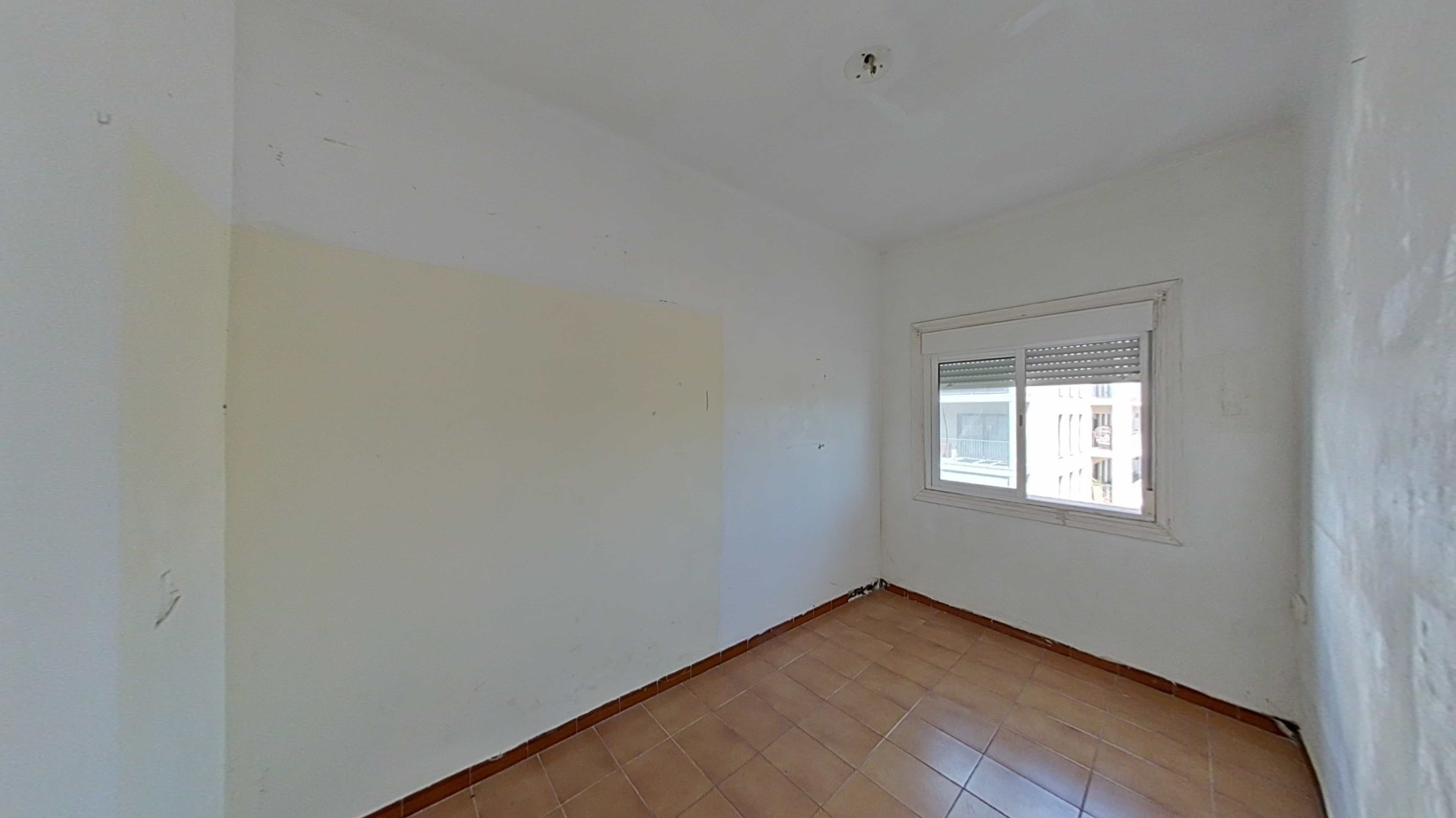 Piso en venta en calle Batllori 3