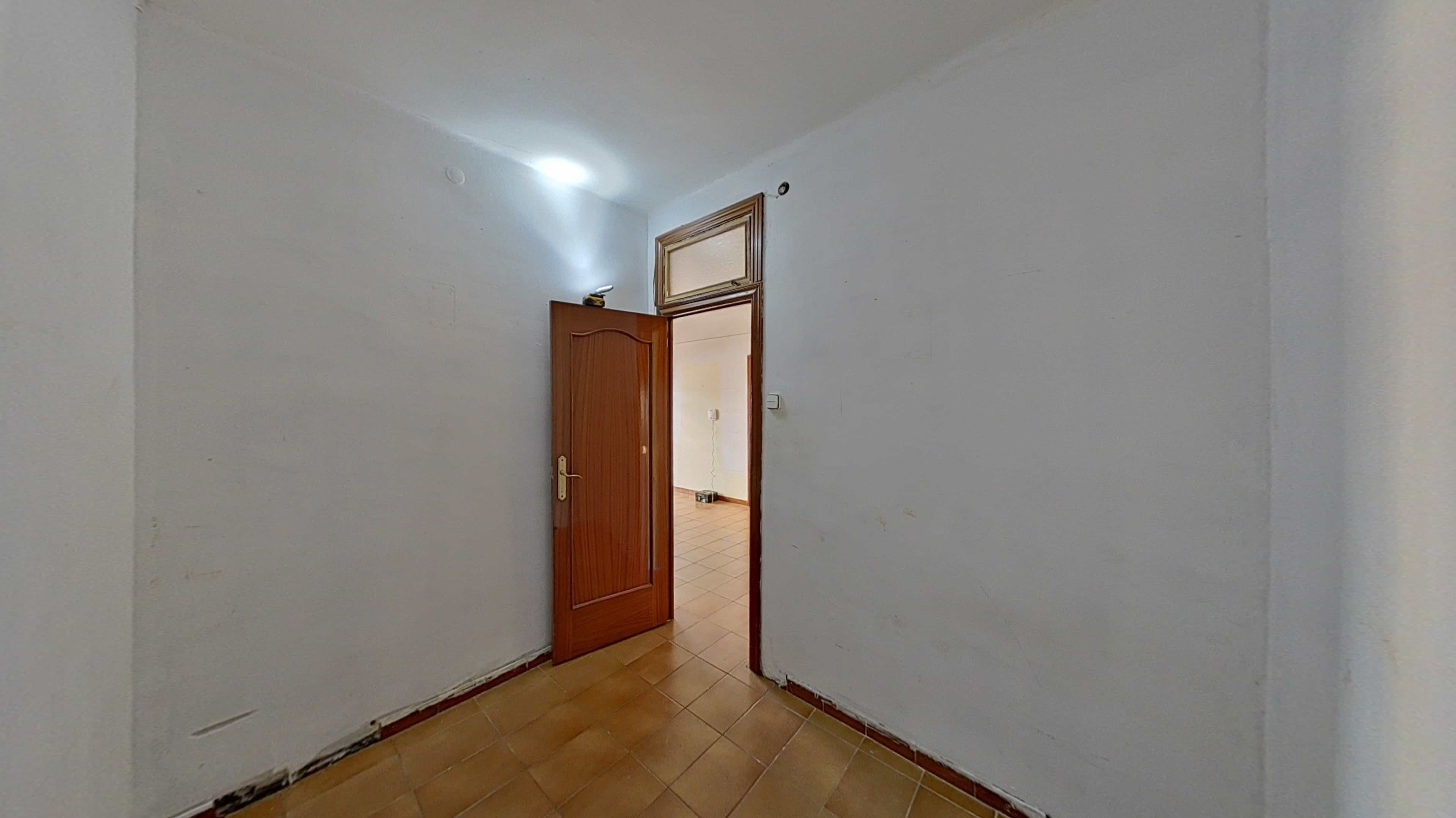 Piso en venta en calle Batllori 3