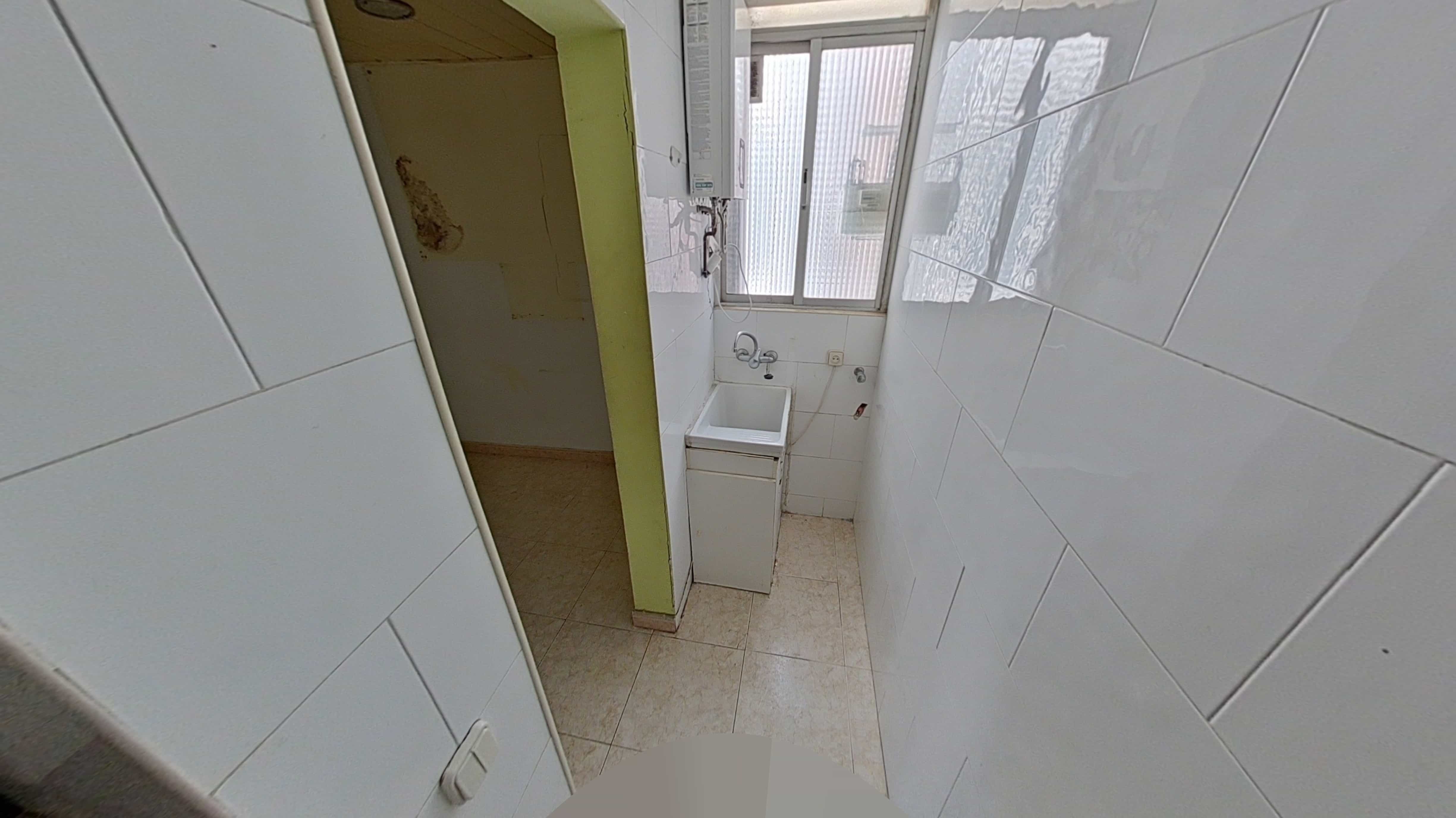 Piso en venta en calle Batllori 3