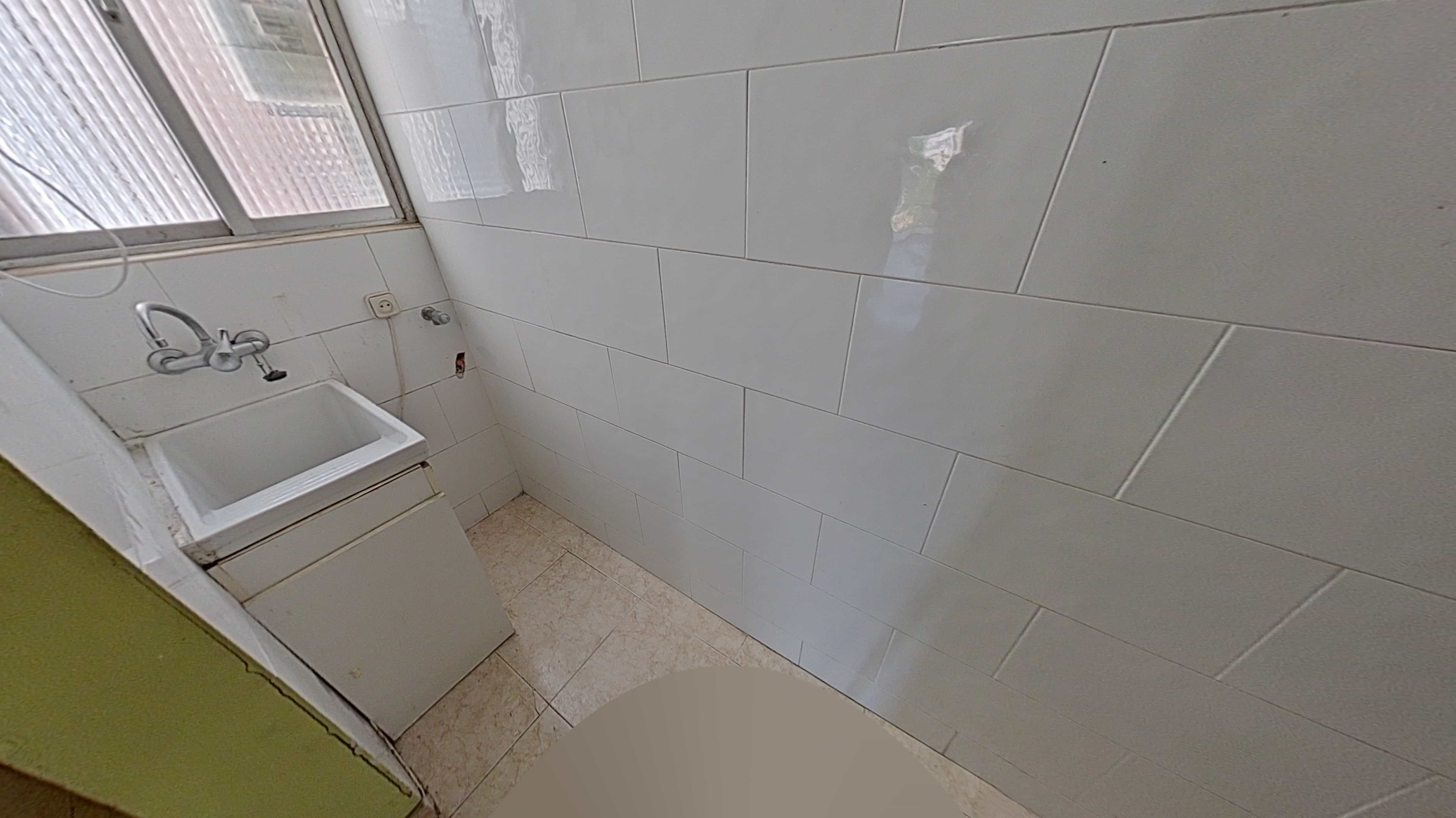 Piso en venta en calle Batllori 3