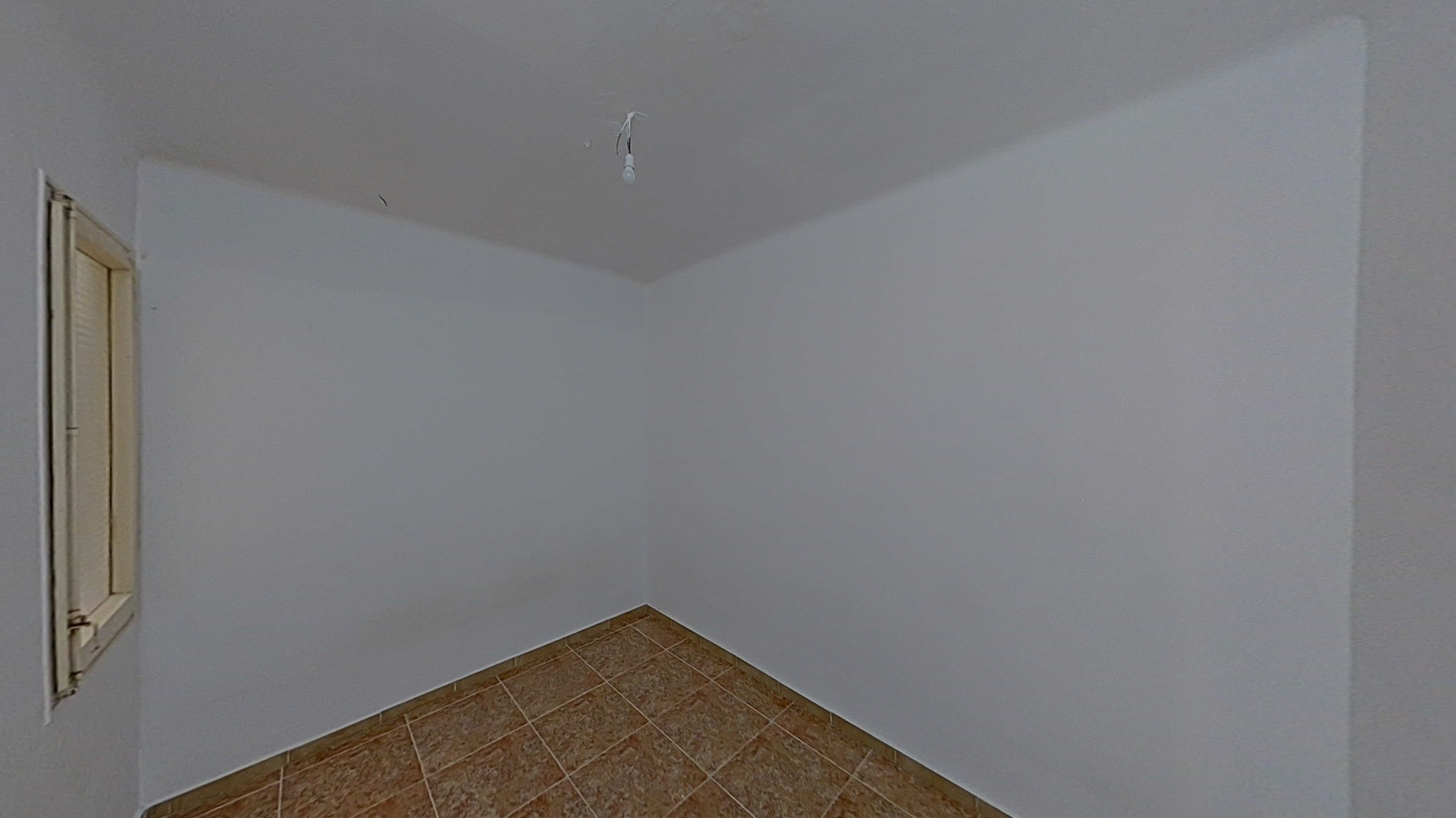 Flat for sale in calle Roser