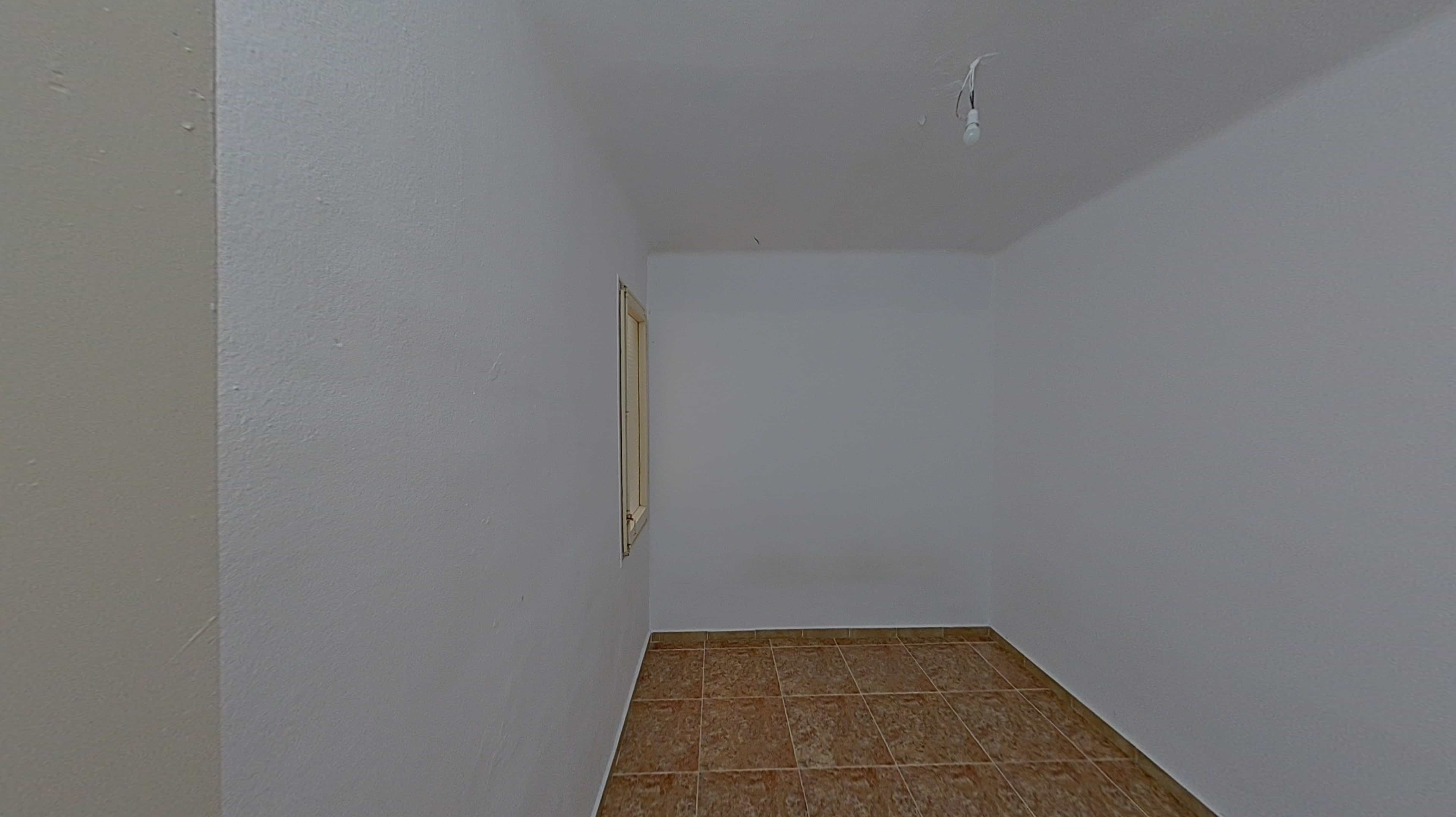 Flat for sale in calle Roser