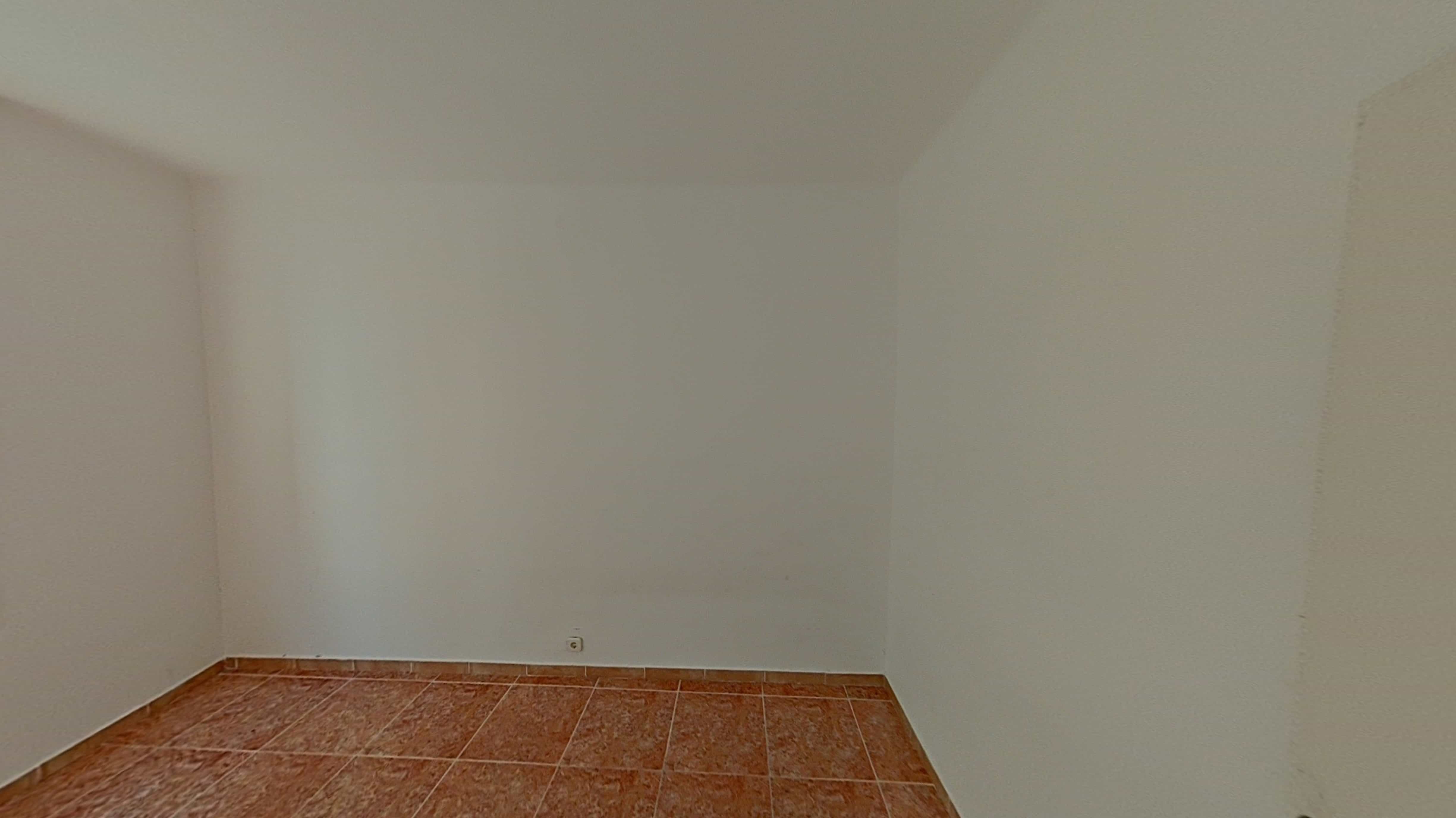 Flat for sale in calle Roser