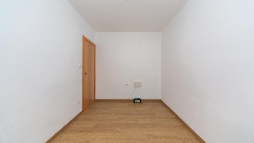 Piso en venta en psaje Argullos