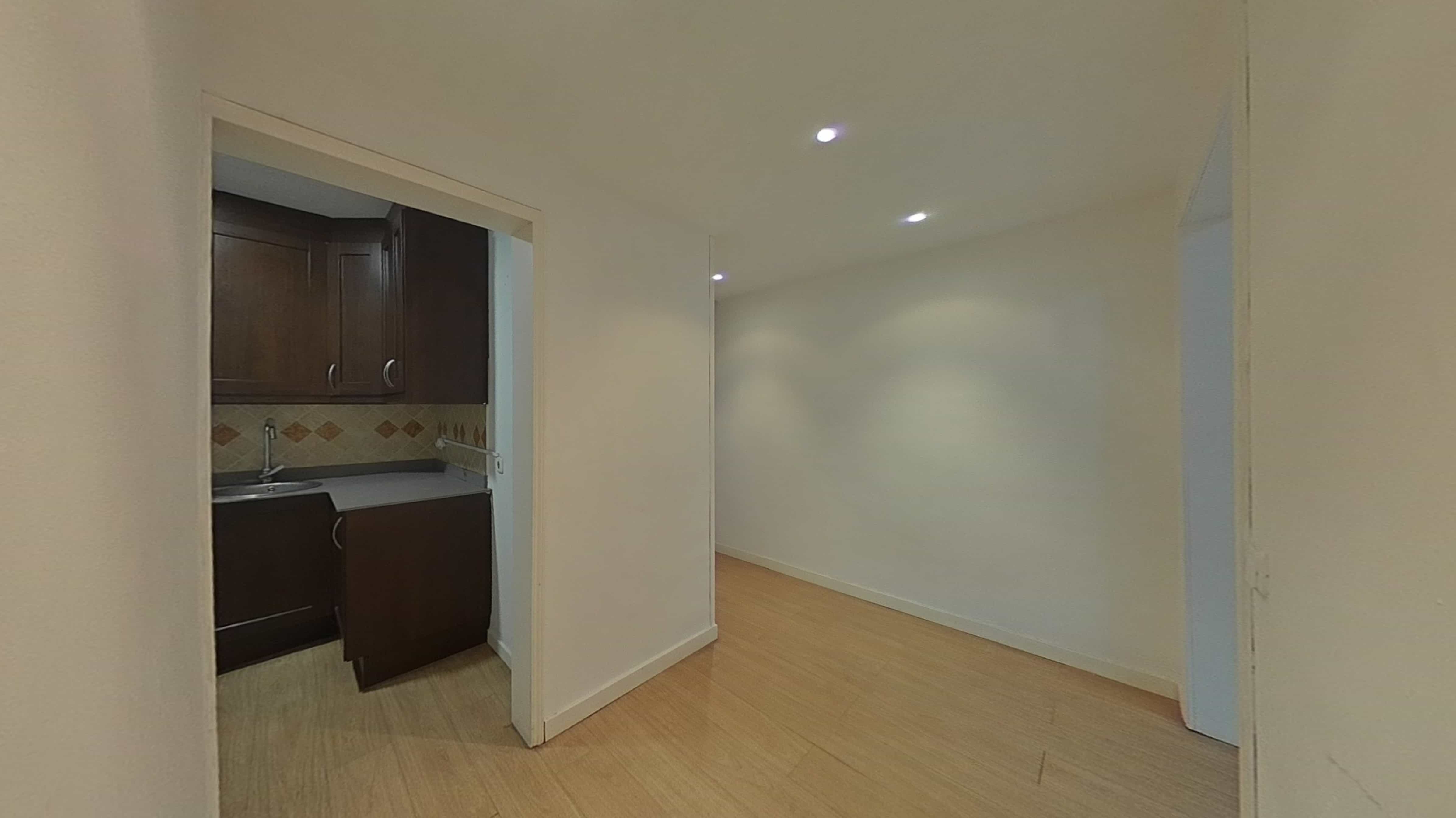 Piso en venta en calle Sardenya