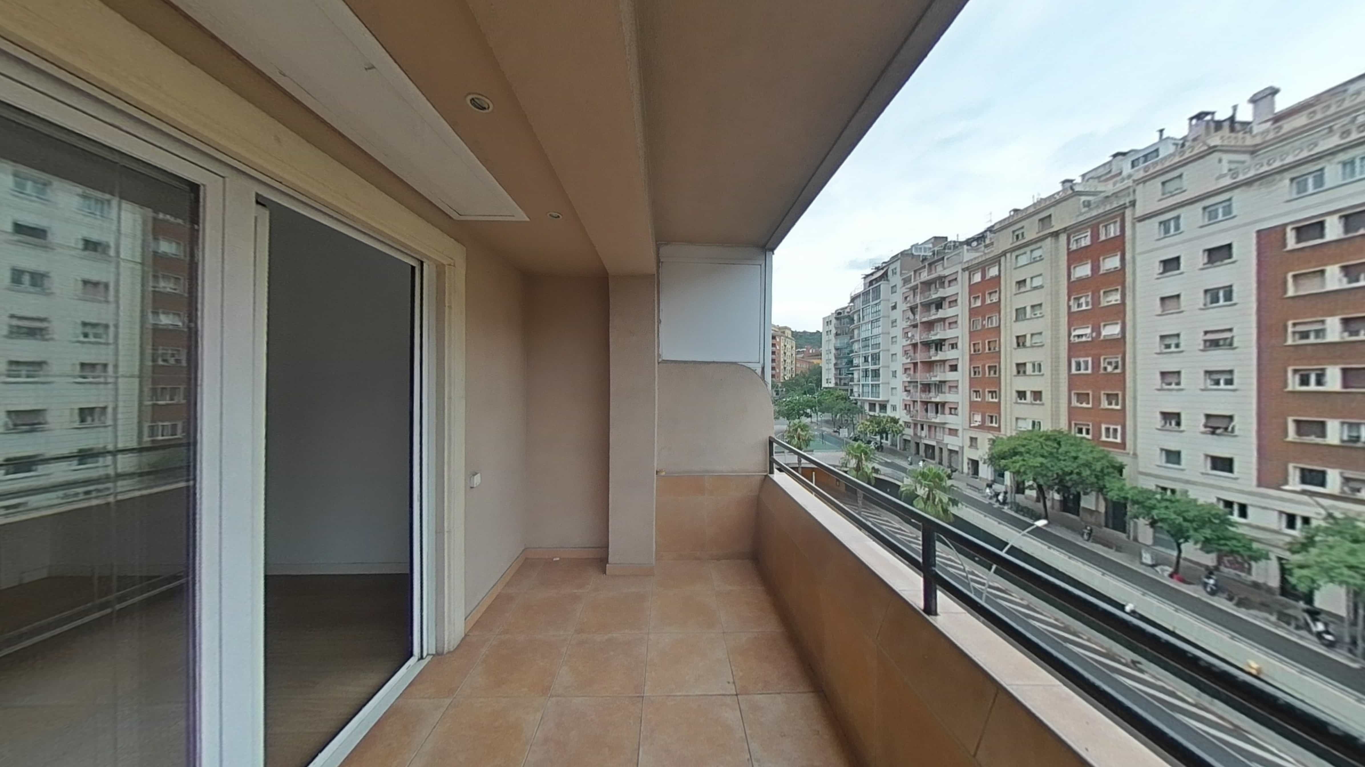 Piso en venta en calle Sardenya