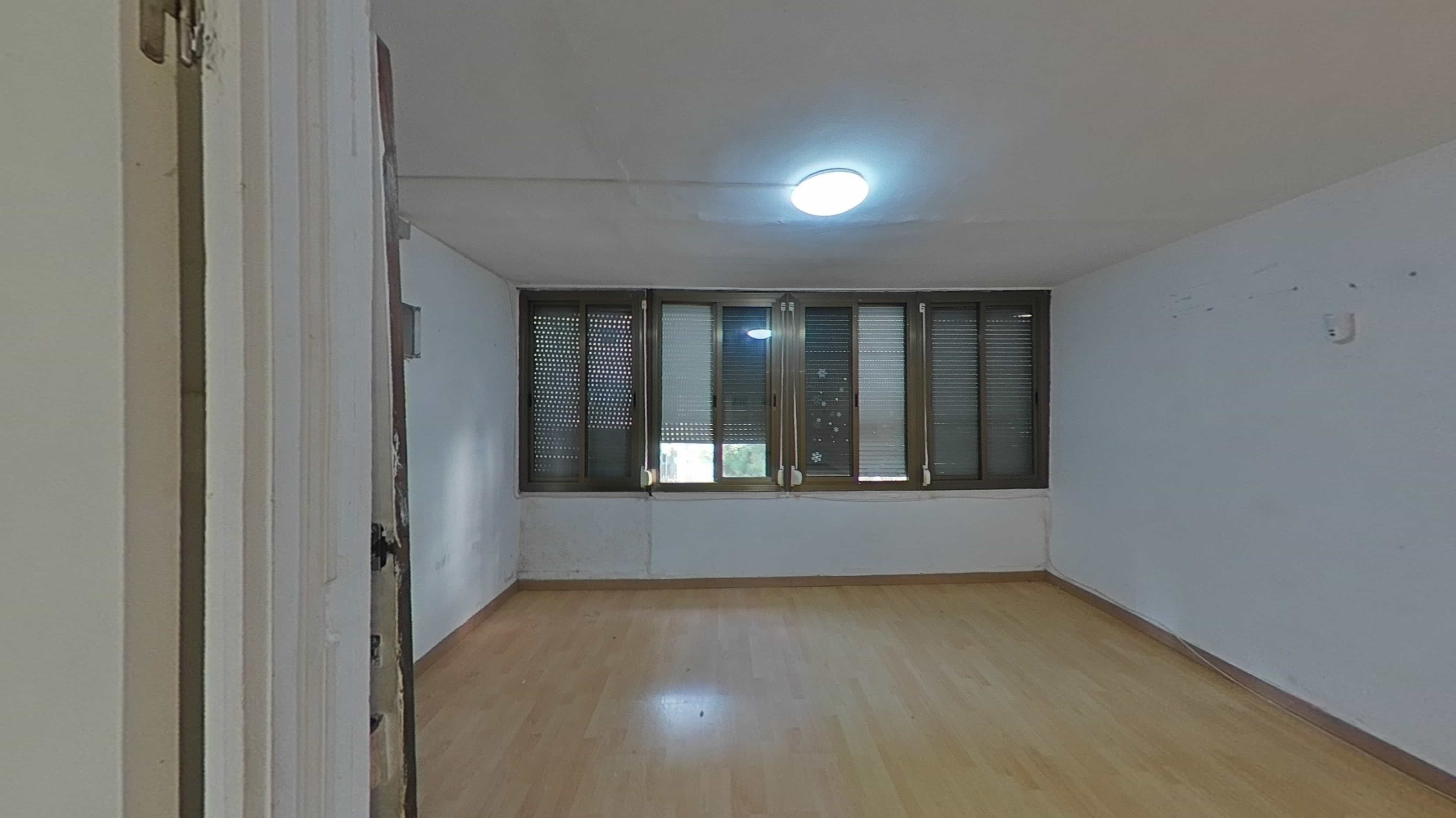 Flat for sale in calle Pau