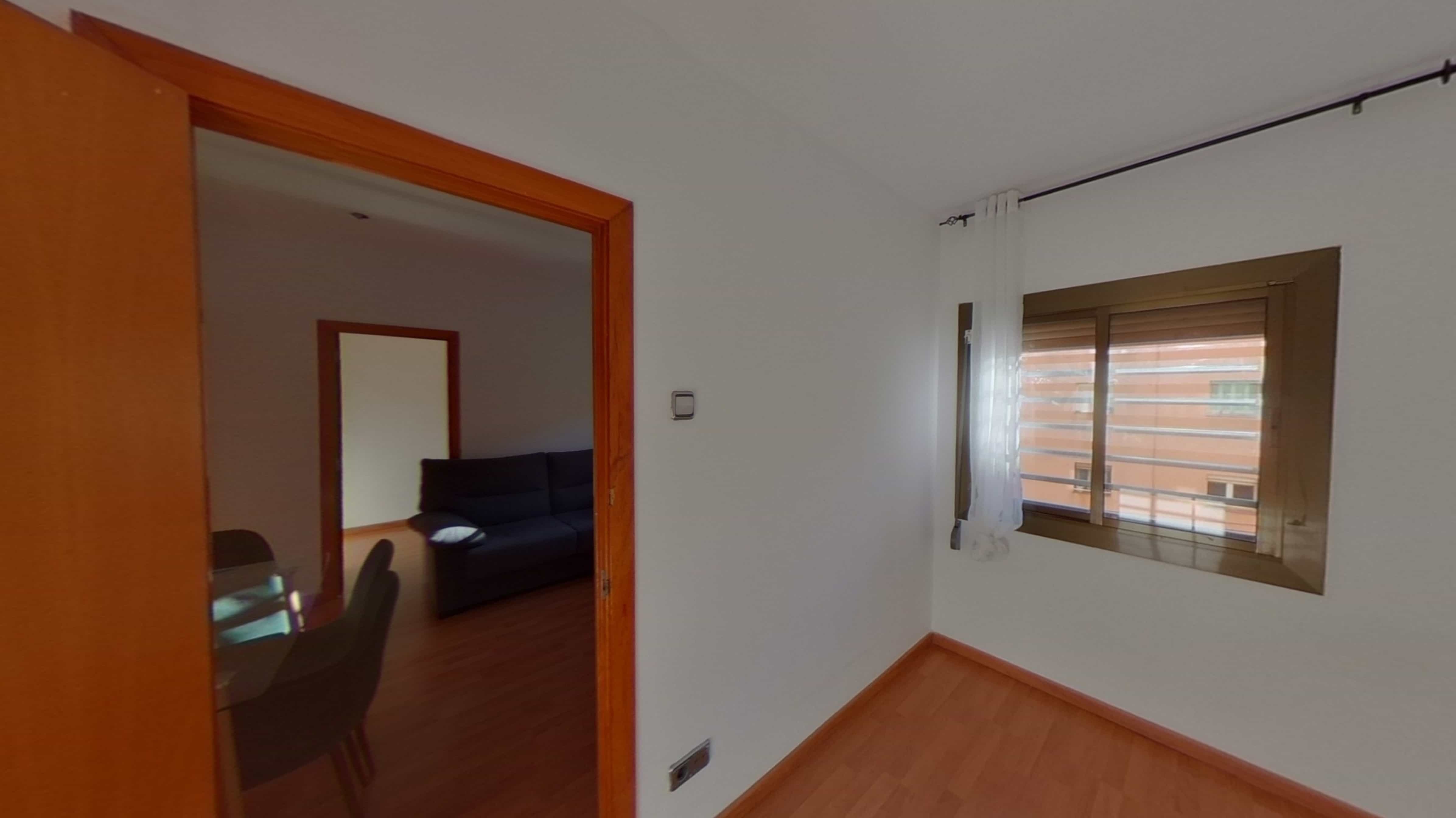Piso en venta en calle Travau