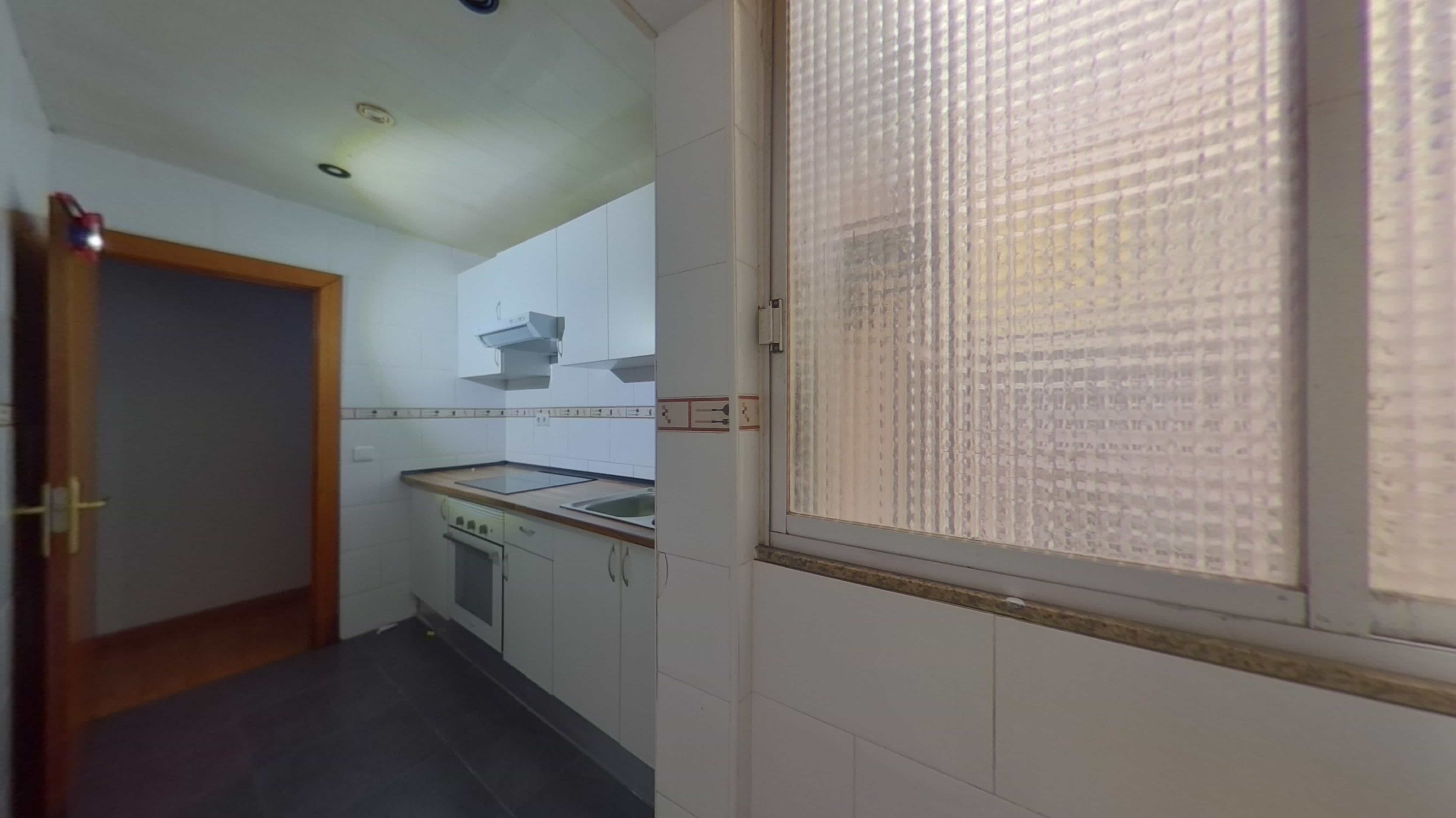 Piso en venta en calle Travau