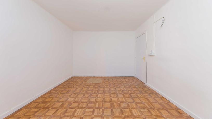 Piso en venta en calle Perafita