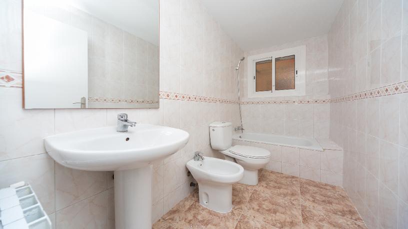 Piso en venta en calle Travau