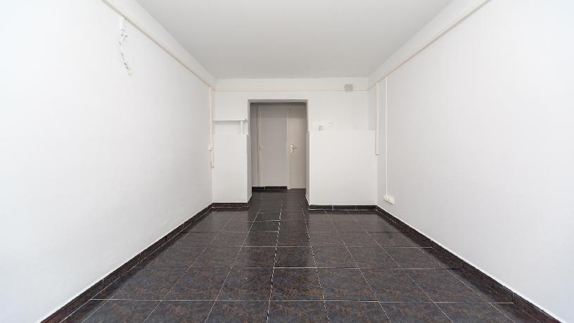 Piso en venta en calle Travau