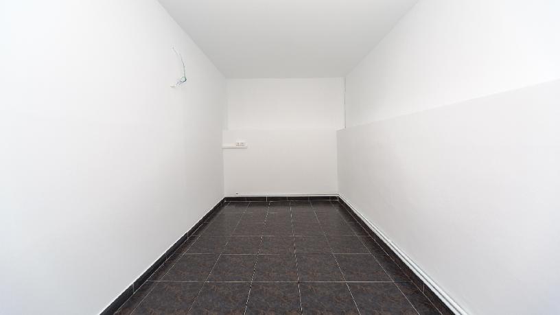 Piso en venta en calle Travau