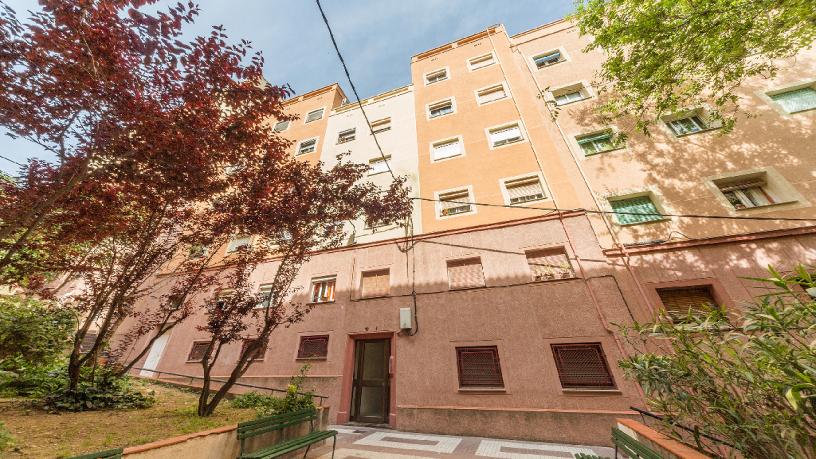 Piso en venta en calle Travau