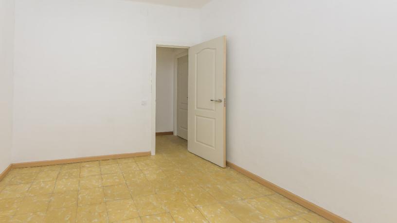 Piso en venta en calle Valeri Saleta