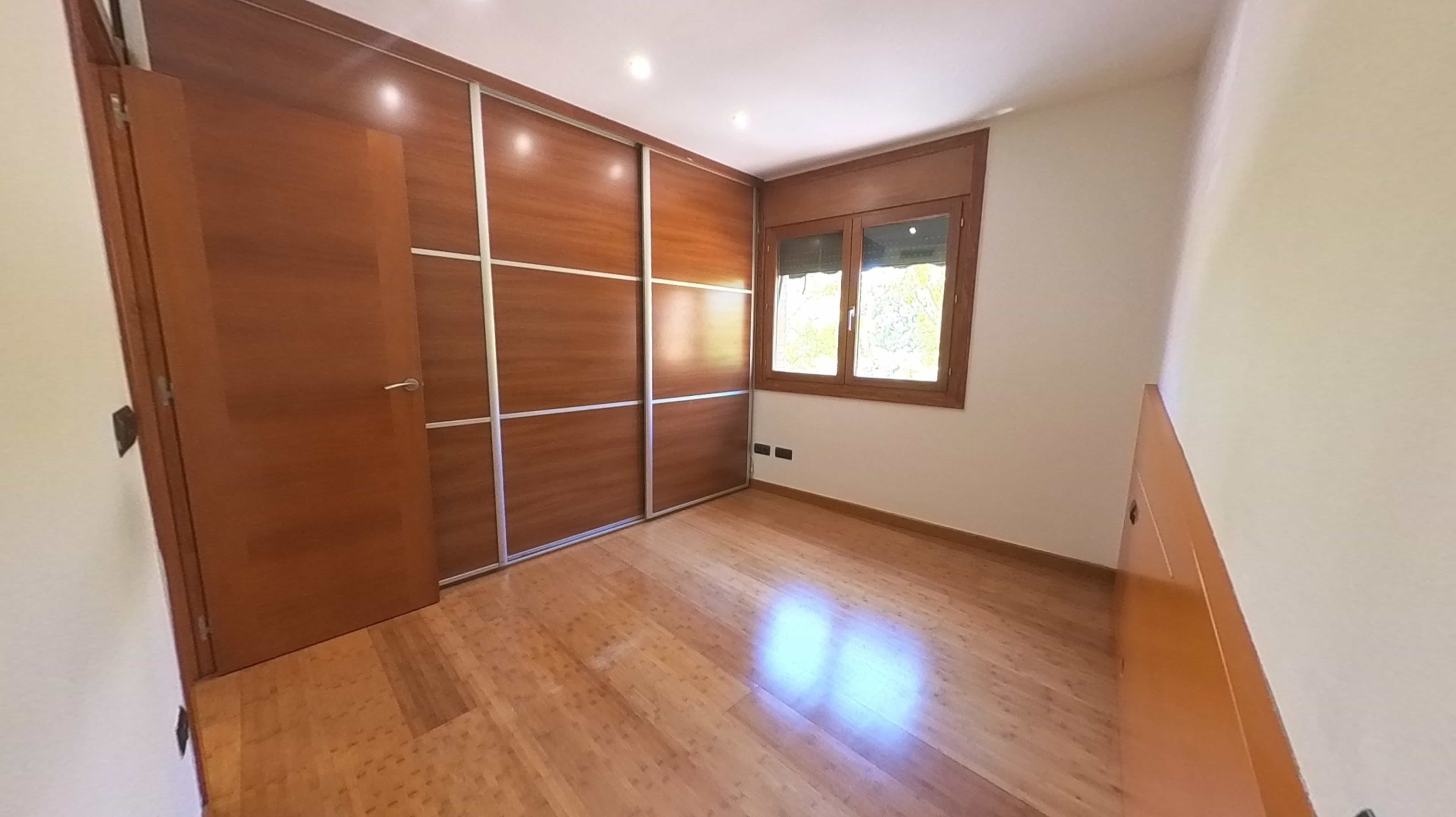 Piso en venta en plaza Busquets