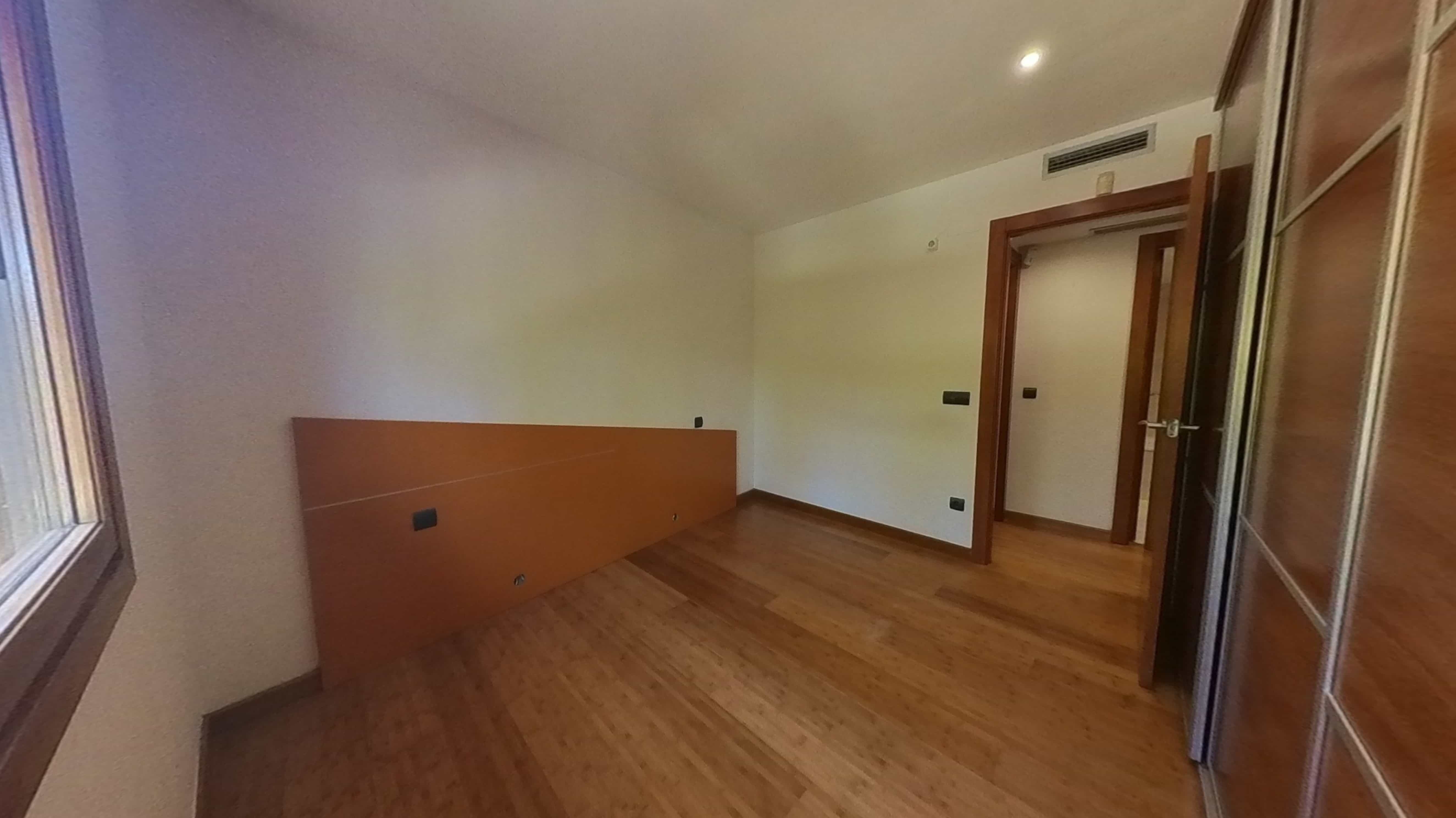 Piso en venta en plaza Busquets