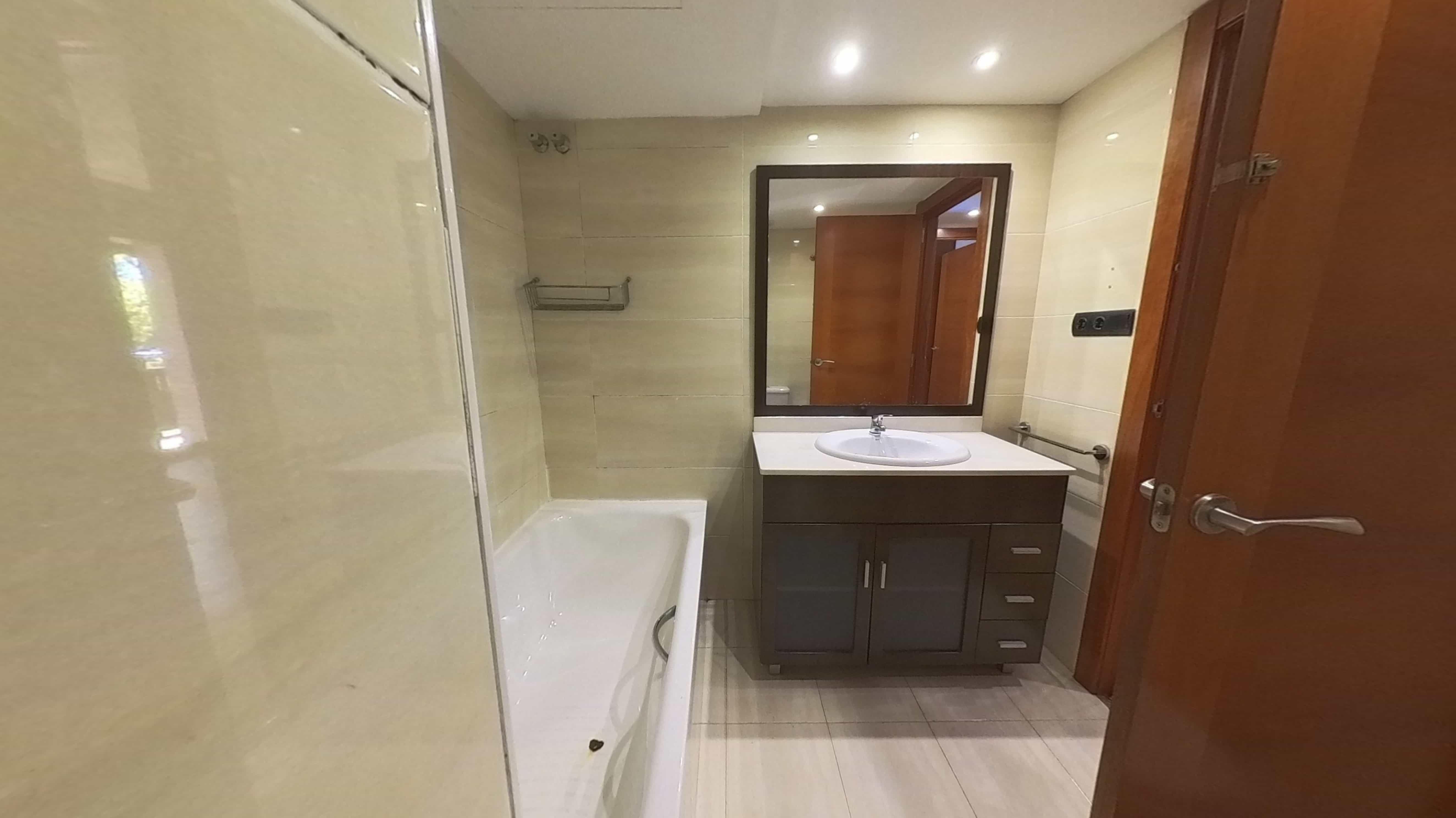 Piso en venta en plaza Busquets