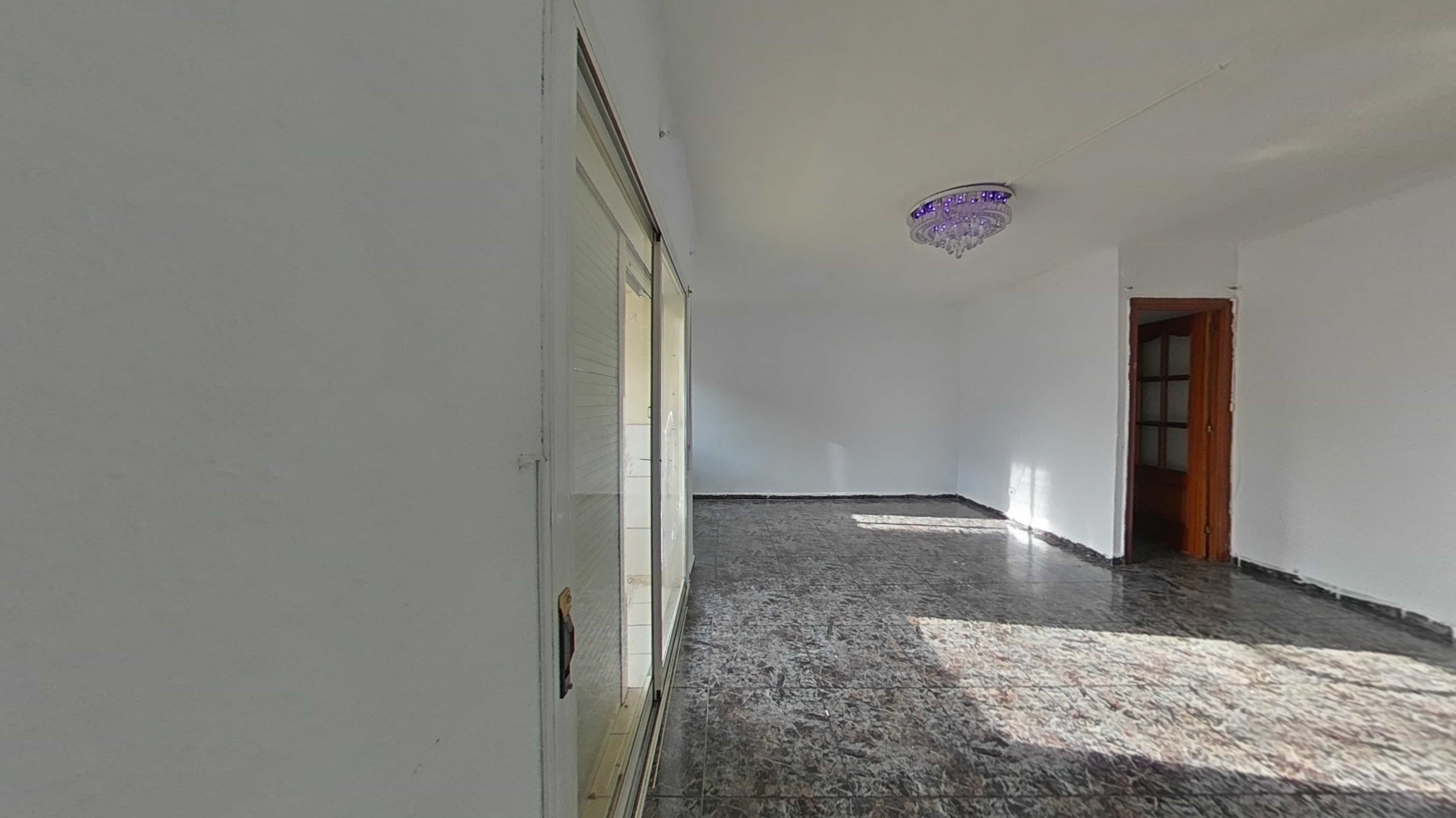 Flat for sale in calle Sequia