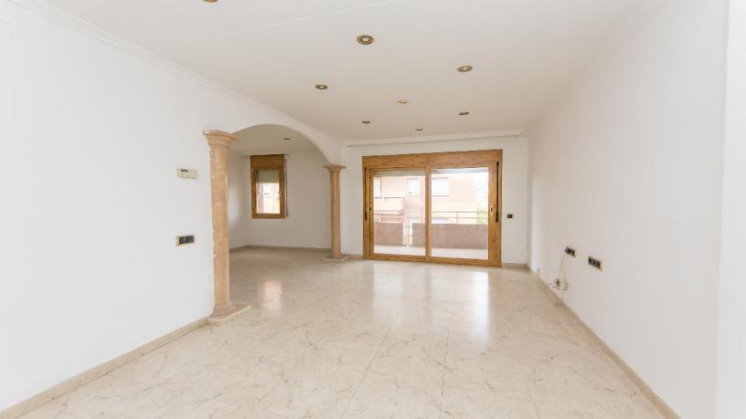 Piso en venta en calle Industria