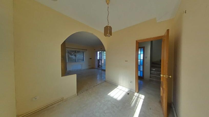 Chalet adosado en venta en calle Turo Roig