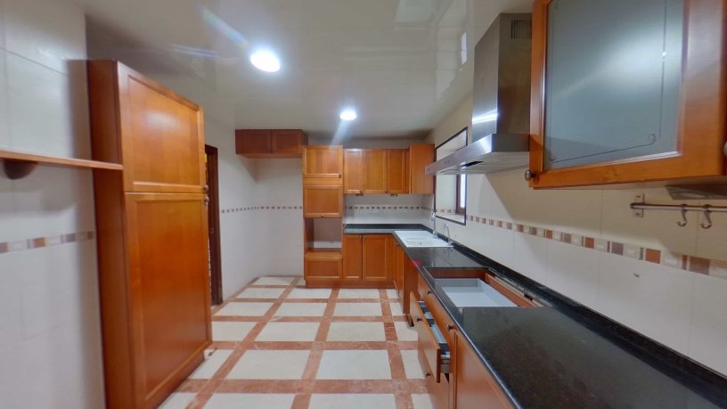 Chalet adosado en venta en calle Doctor Trueta