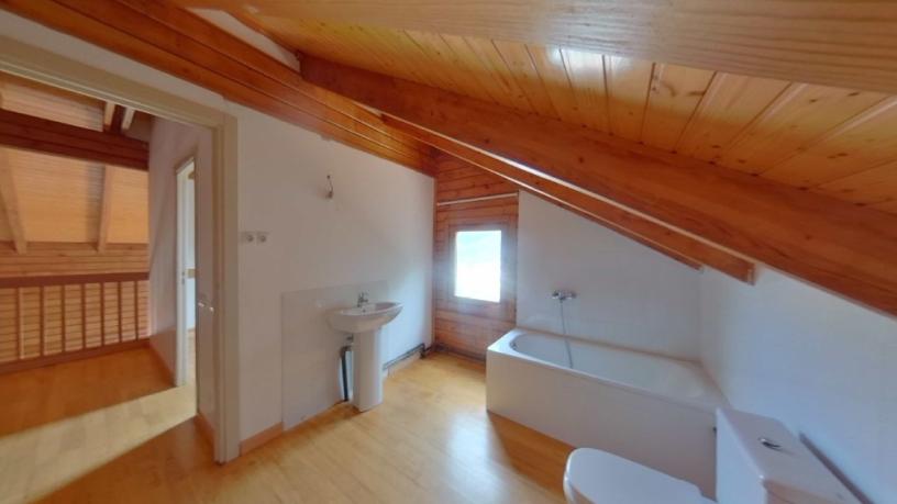 Chalet adosado en venta en calle Bullidors