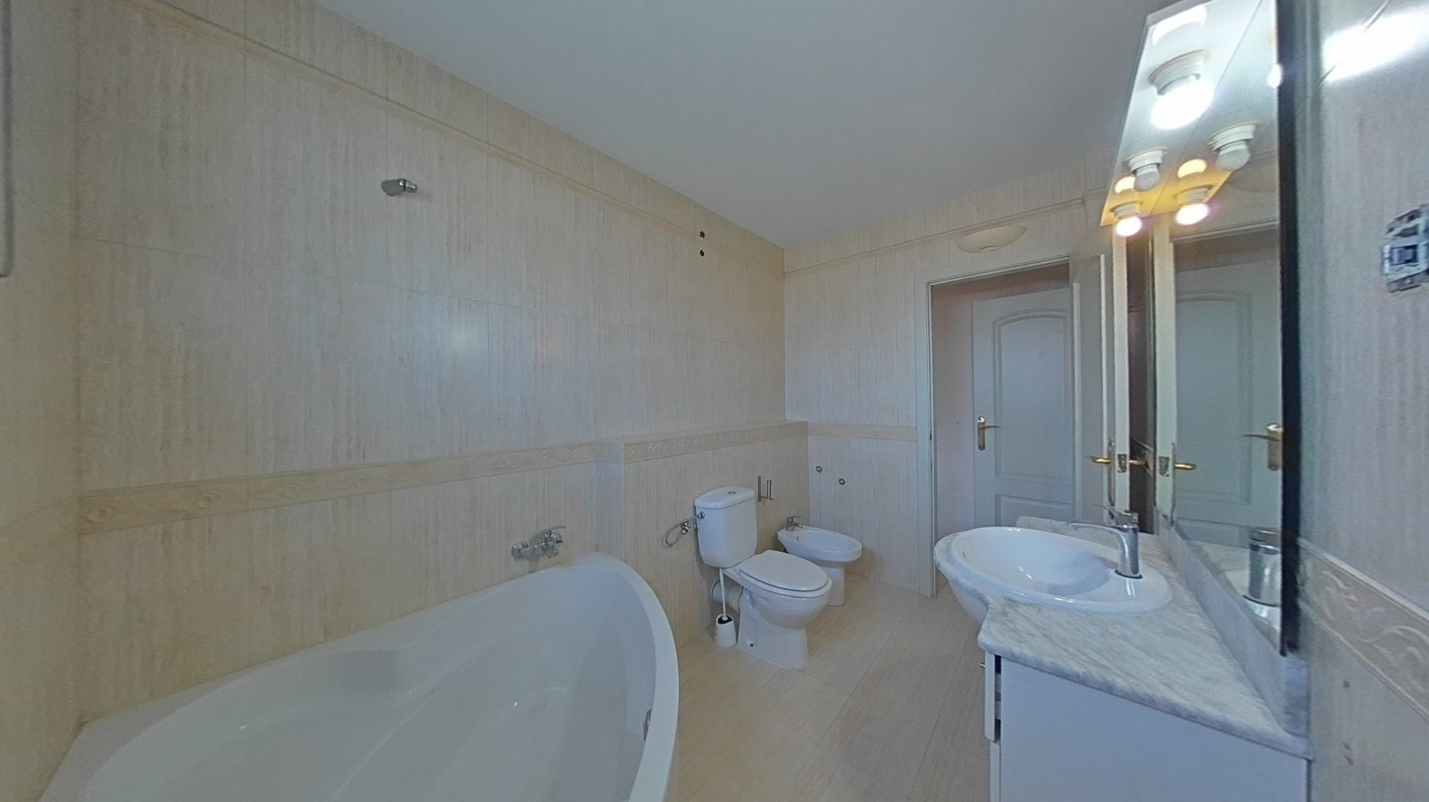 Chalet adosado en venta en paseo Ametllers