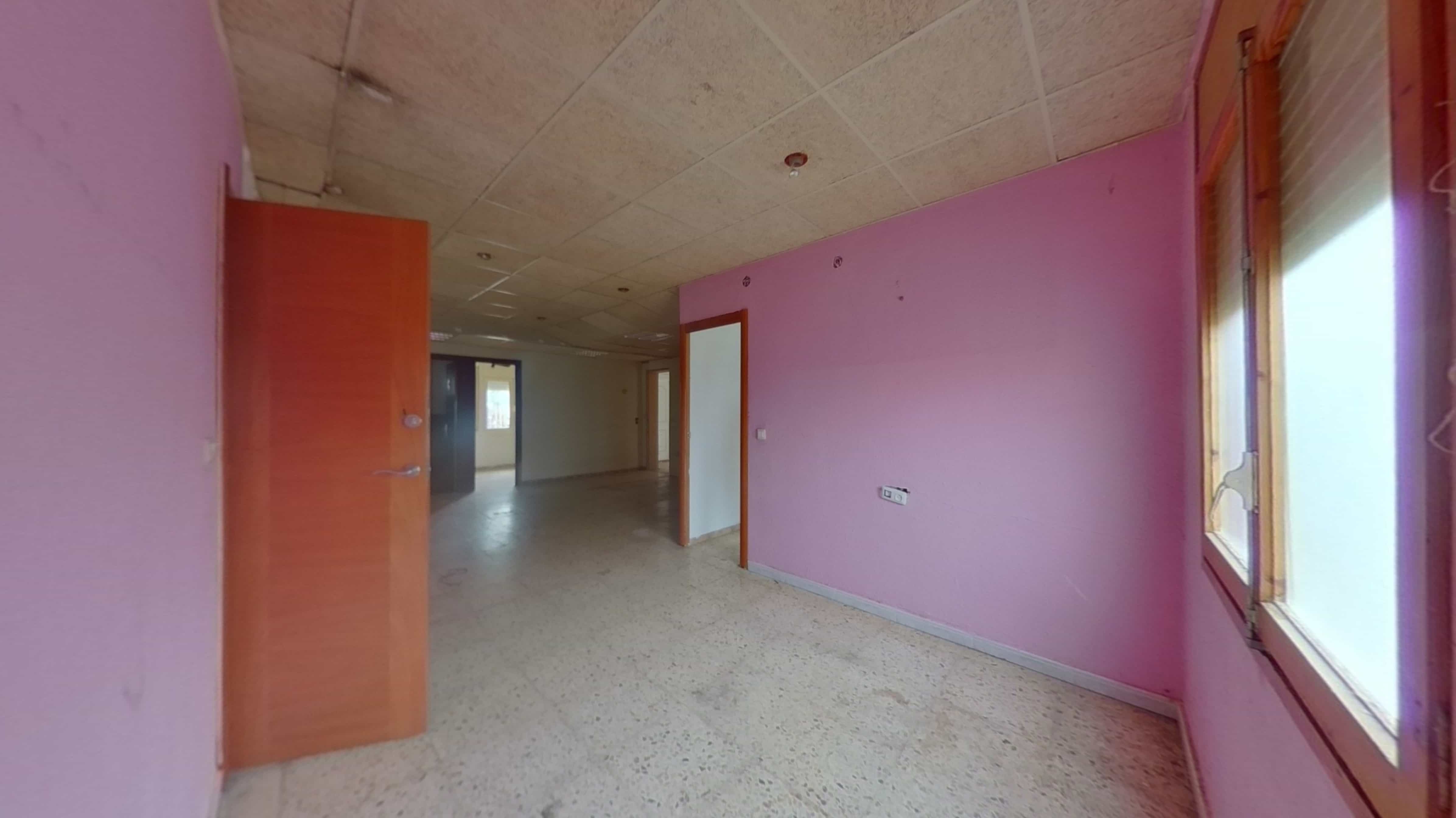 Chalet adosado en venta en calle Clavells