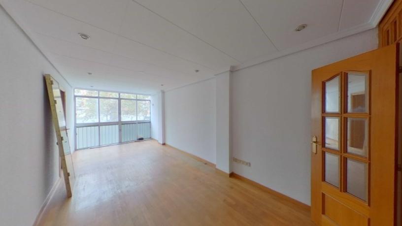 Piso en venta en calle Buenestar