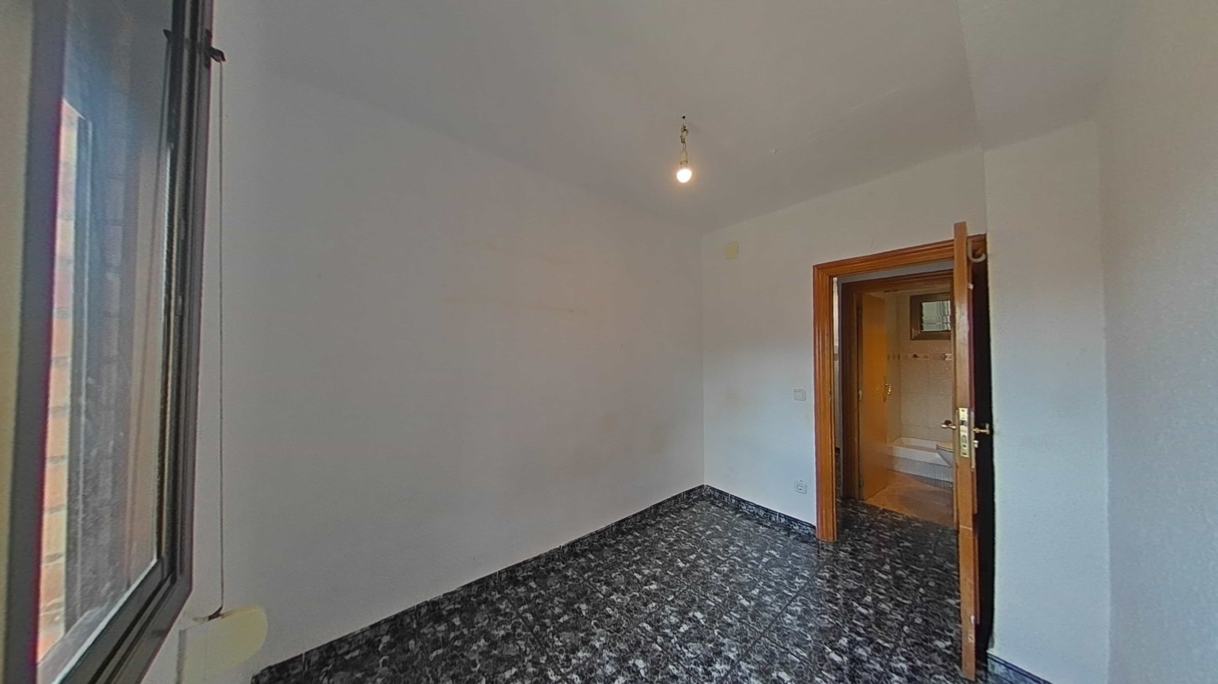 Piso en venta en avda Sant Ildefons