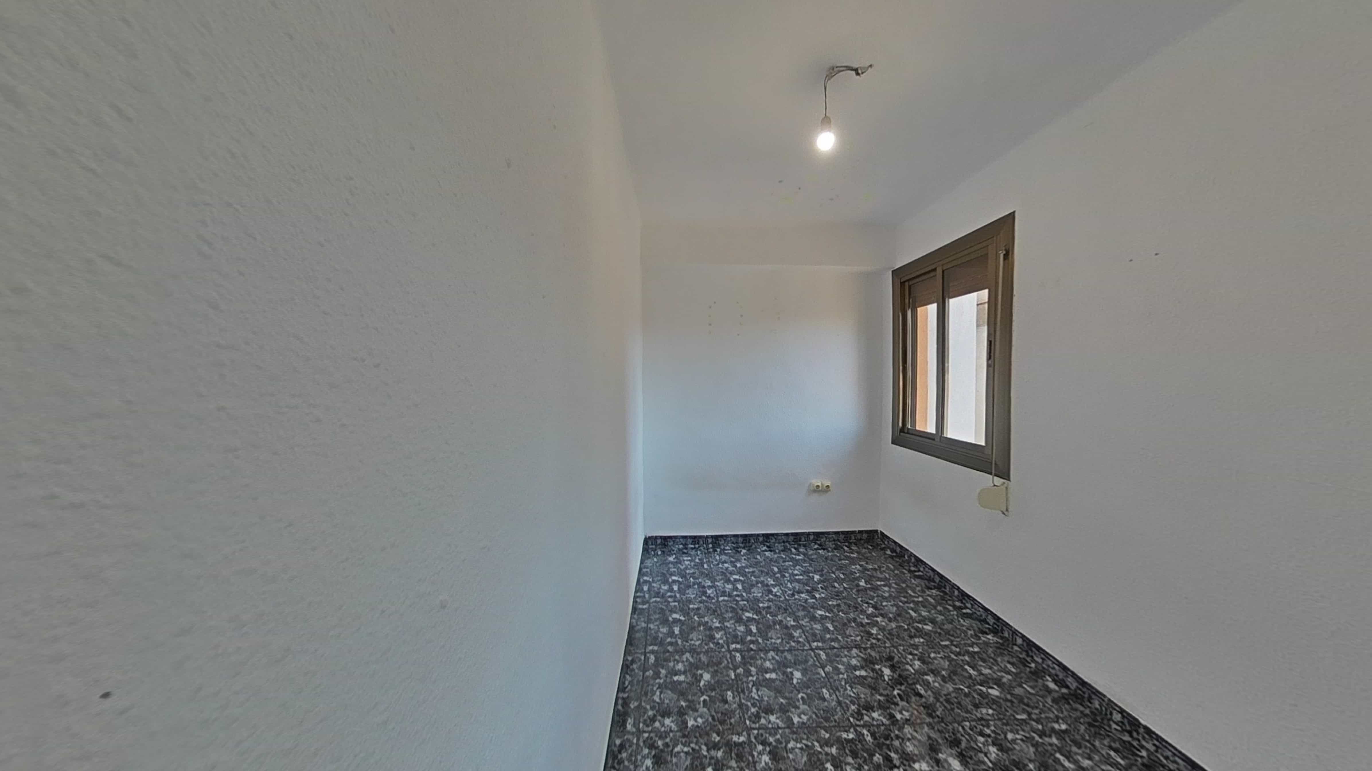 Piso en venta en avda Sant Ildefons